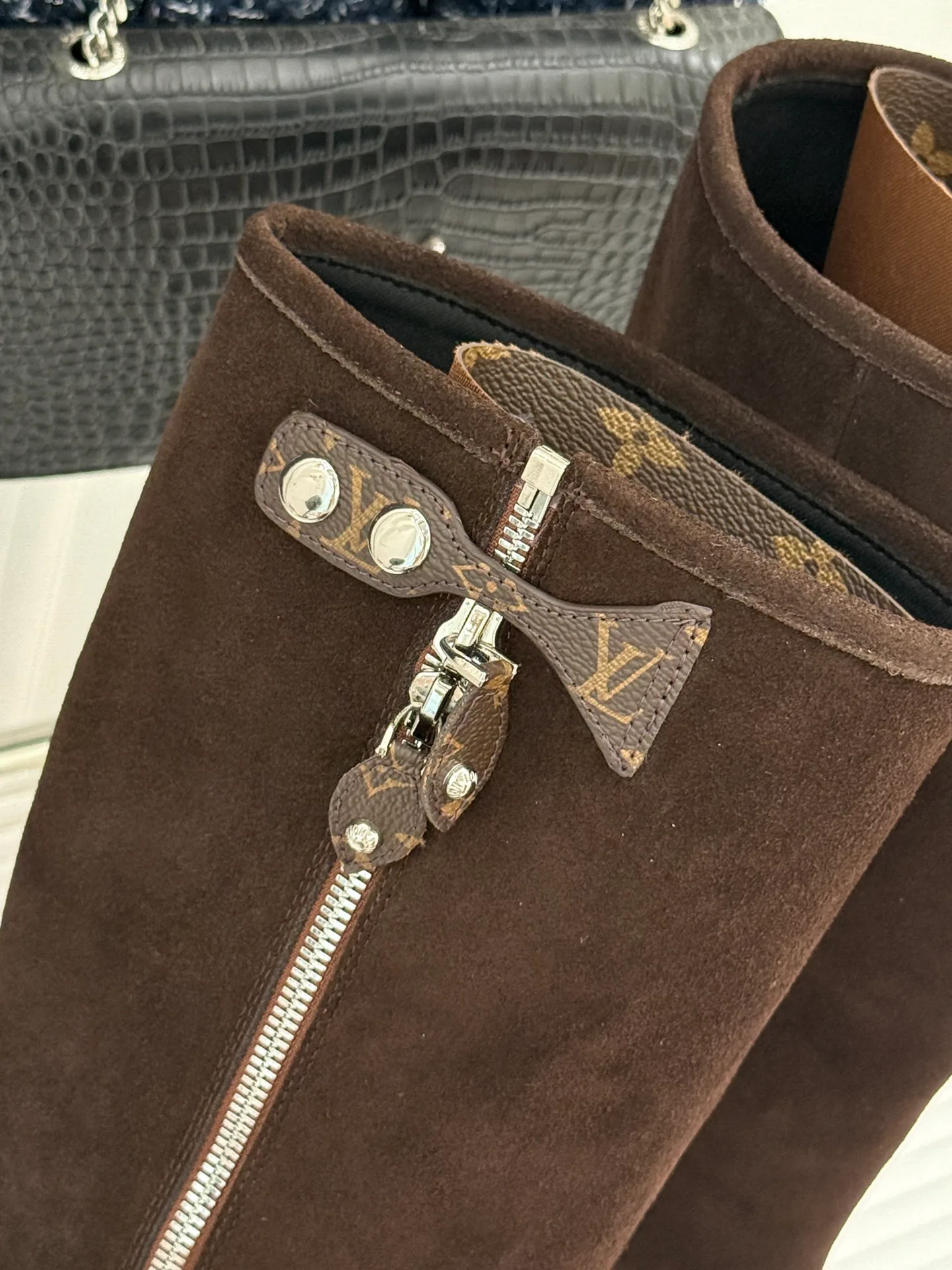 Women's Boots LOUIS VUITTON 18154868