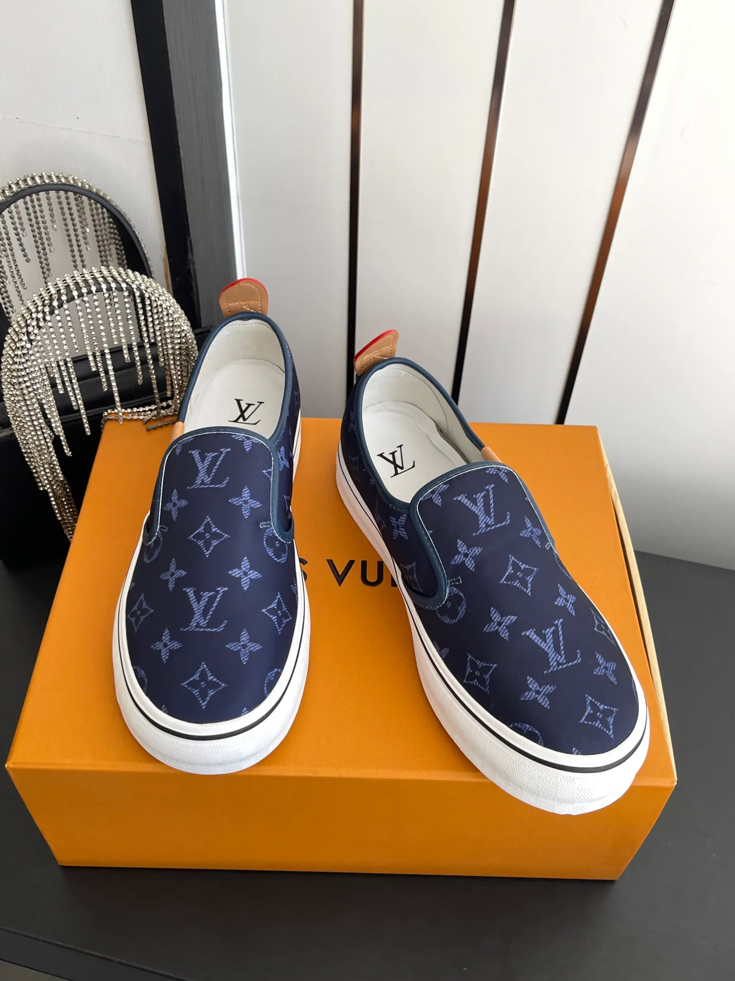 Men's Sneakers LOUIS VUITTON 17908528