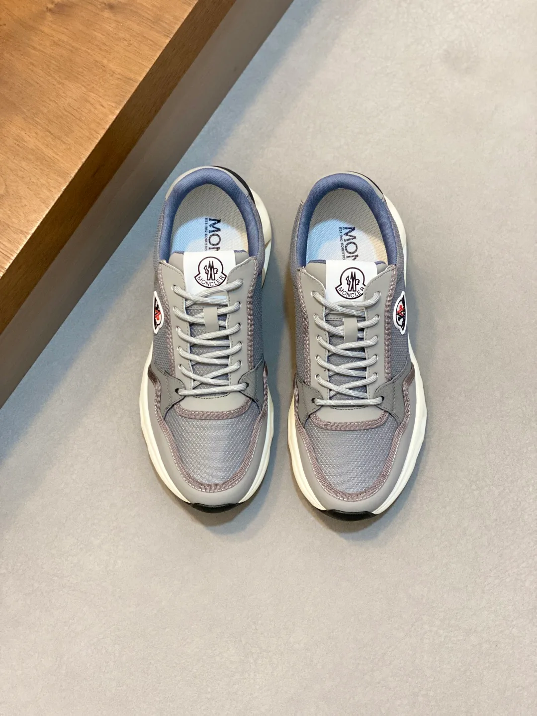 Кроссовки Мужские Moncler 18586369