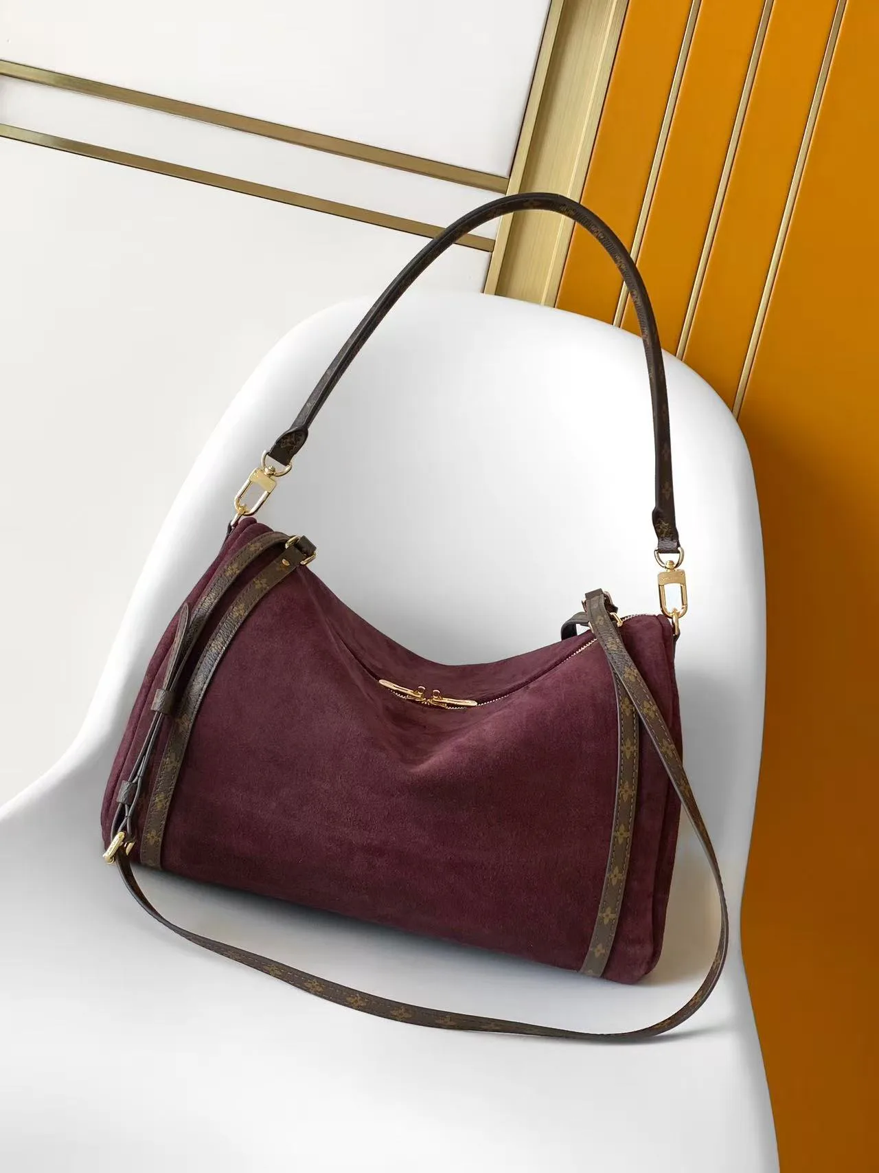 Классические Сумки Женские Louis Vuitton 18664434