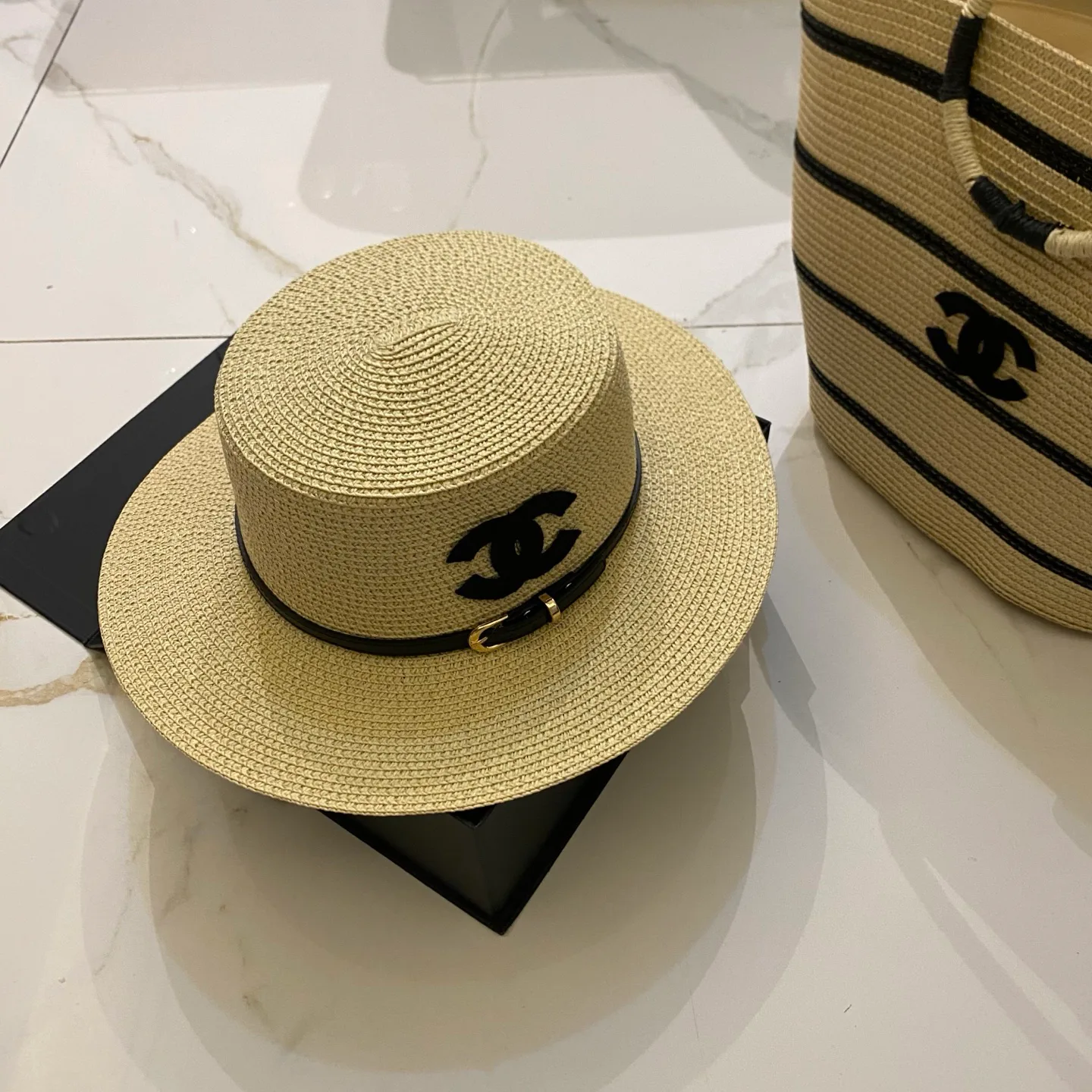 Hats CHANEL 17498301