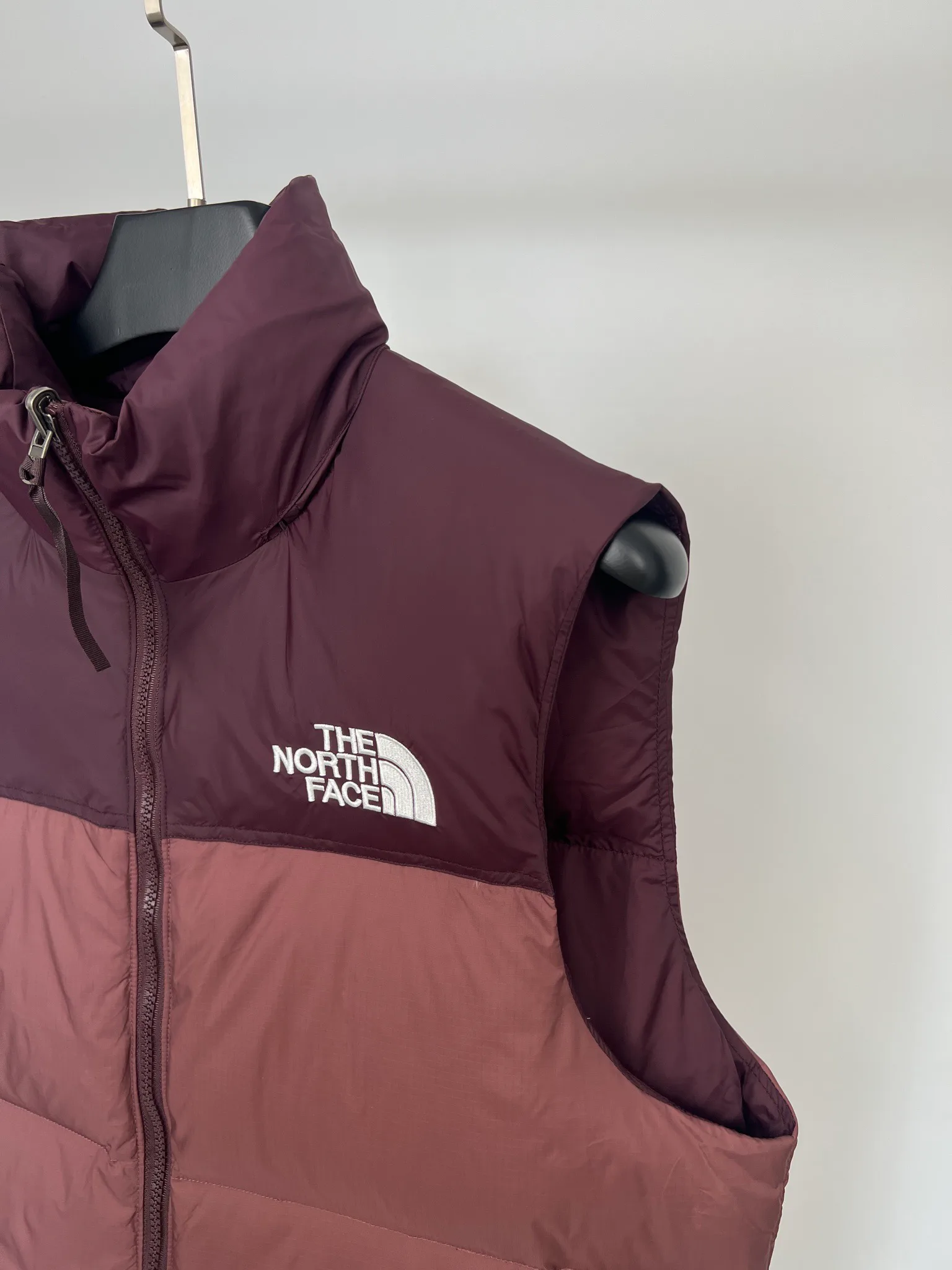 Women's Vests THE NORTH FACE 18416023