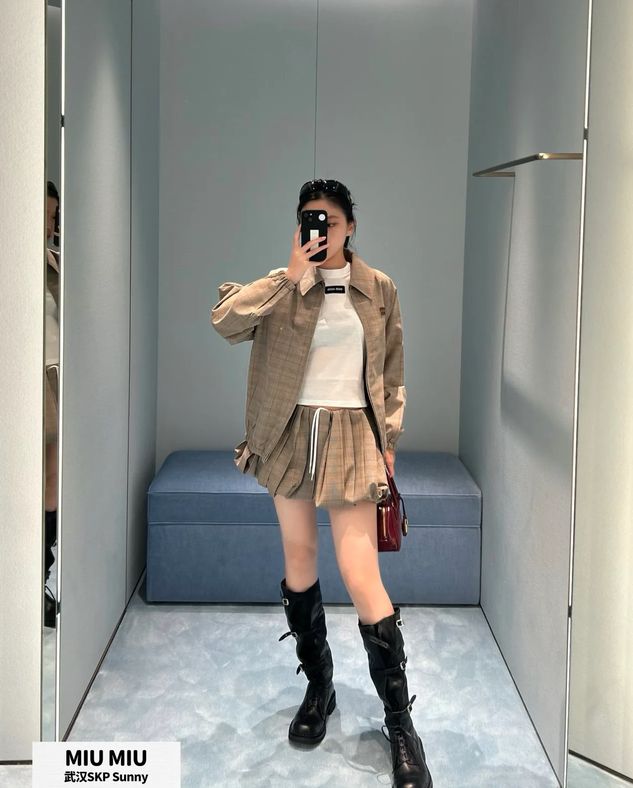 Women's Jackets And Down Jackets MIU MIU 18113756