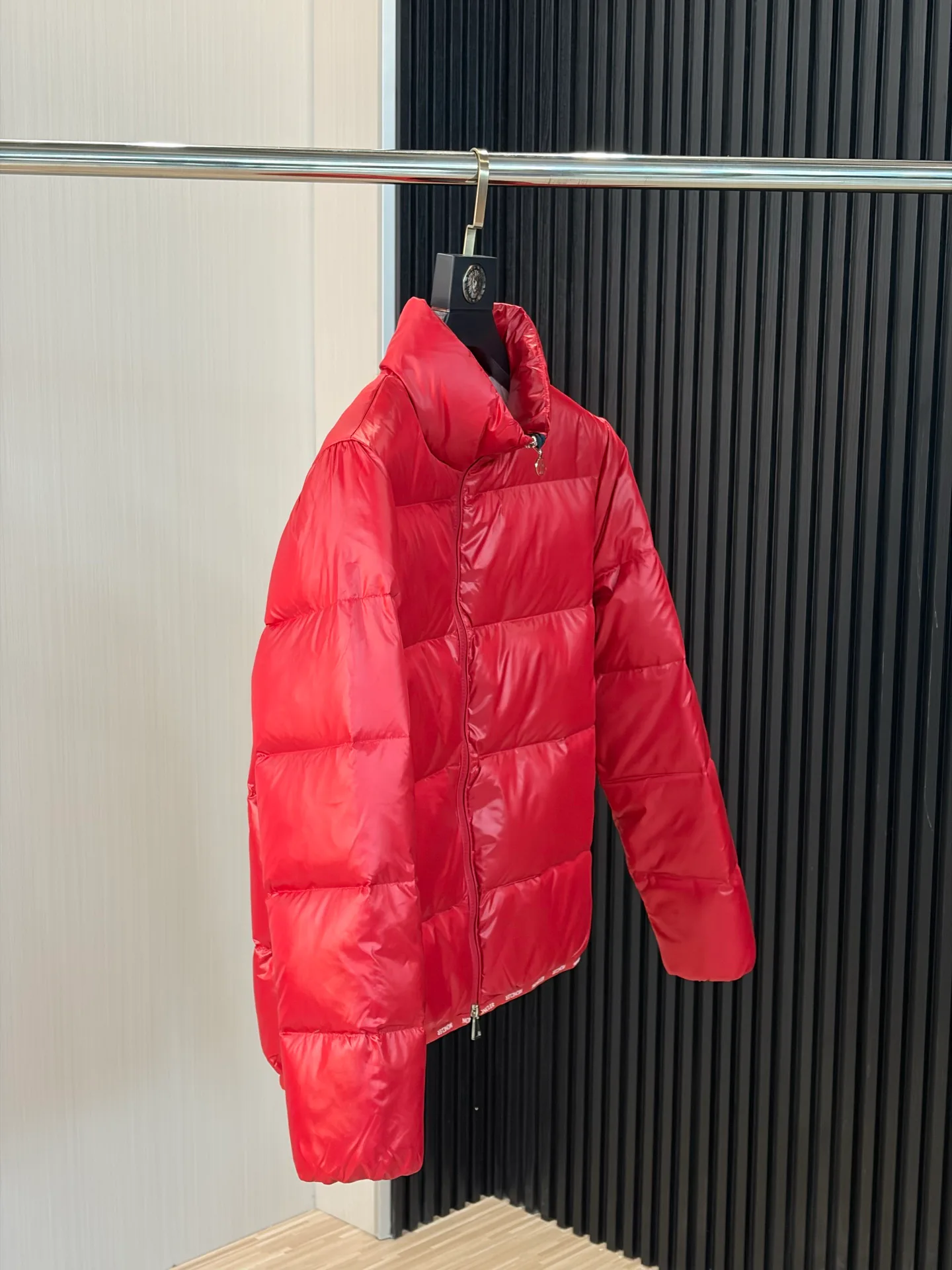 Men's Jackets And Down Jackets MONCLER 18434671