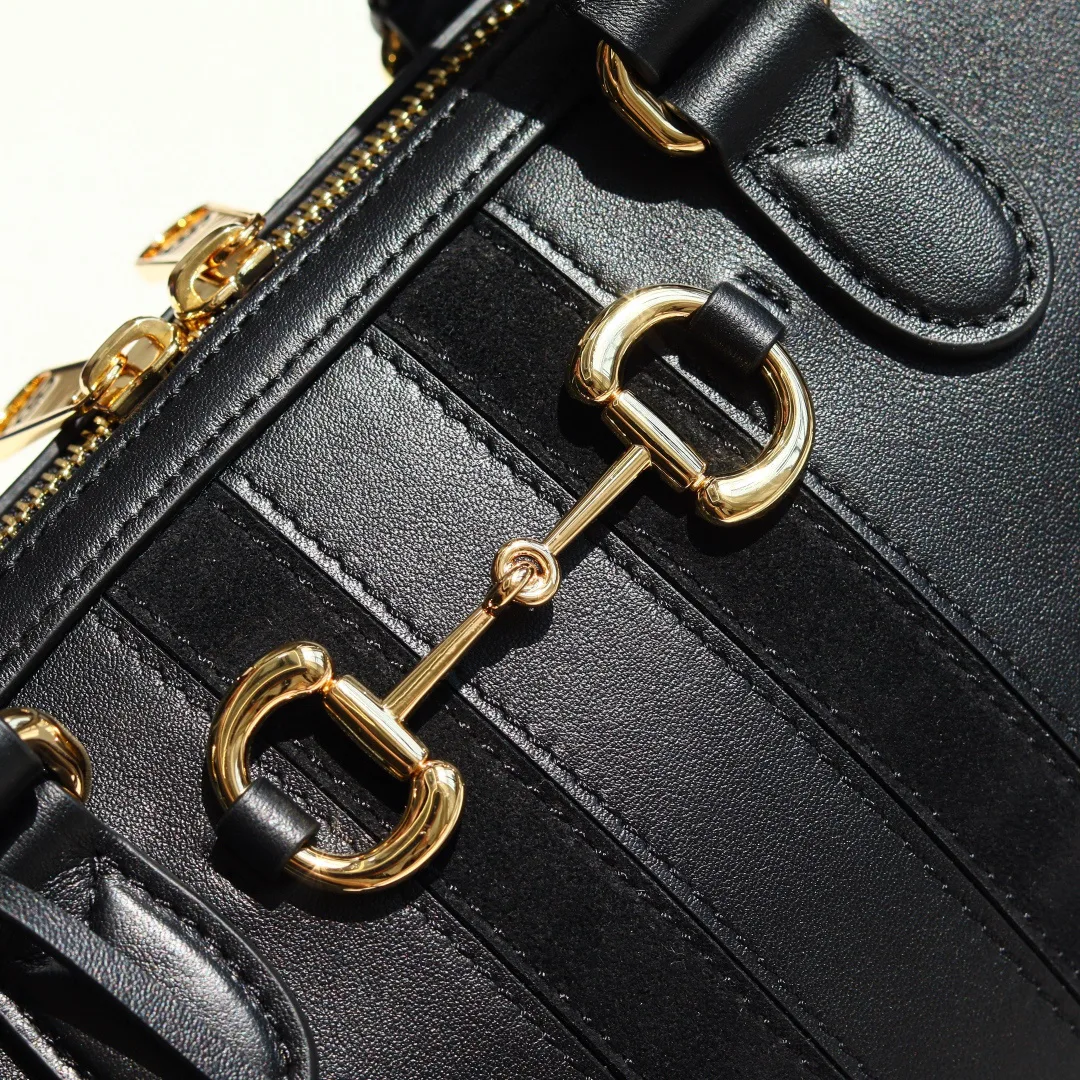 Классические Сумки Женские Gucci 18614480