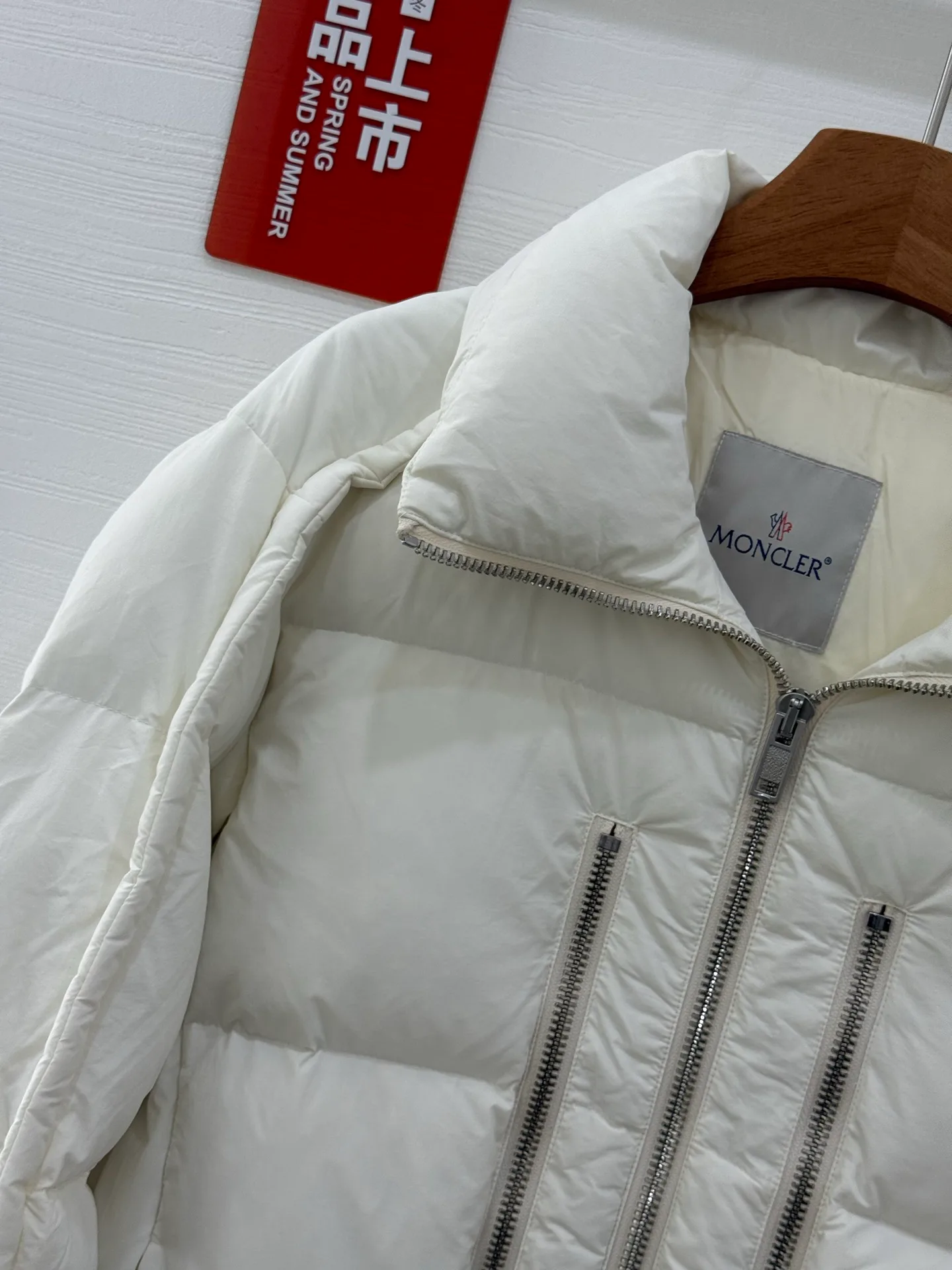 Men's Jackets And Down Jackets MONCLER 18383199