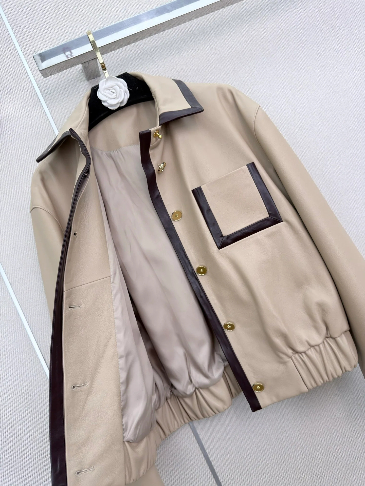 Women's Leather Jackets And Sheepskin Coats CHANEL 17288279