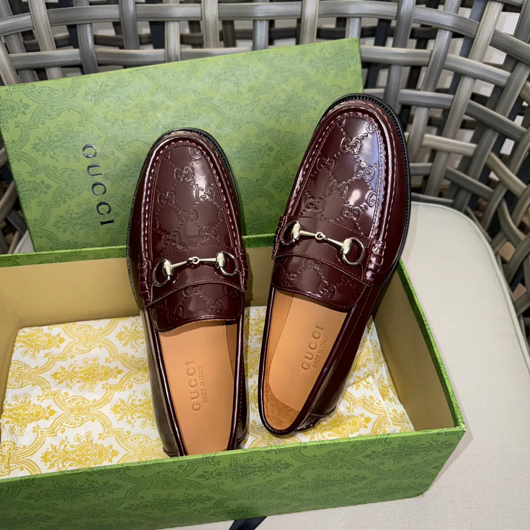 Men's Loafers And Dress Shoes GUCCI 17576637