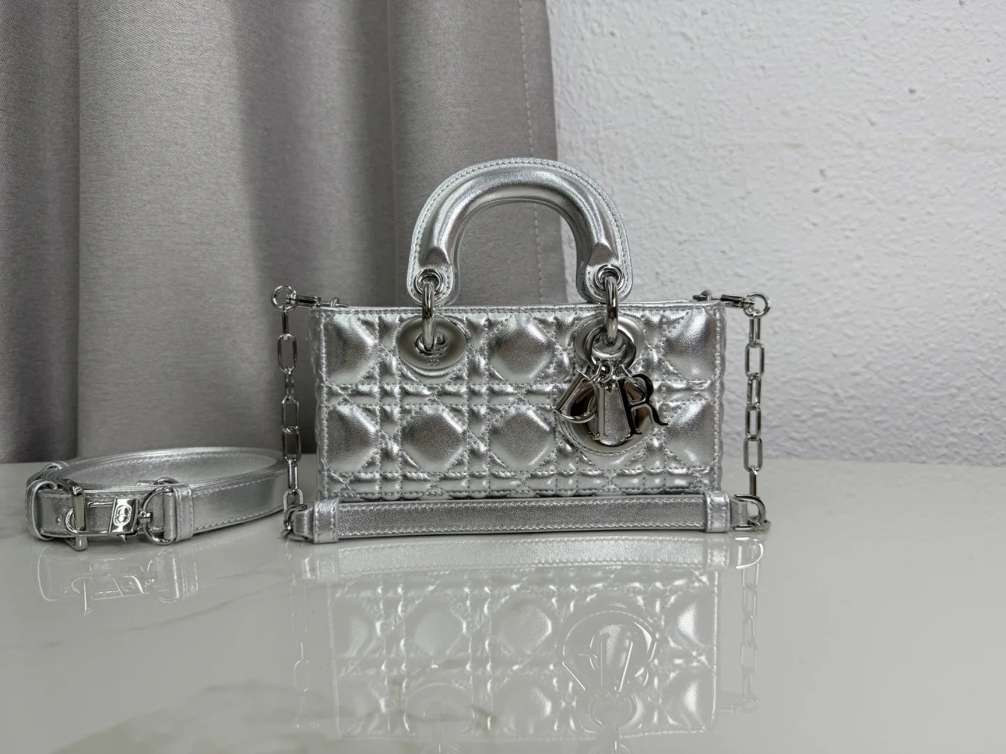 Women's Classic Handbags CHRISTIAN DIOR 18116444