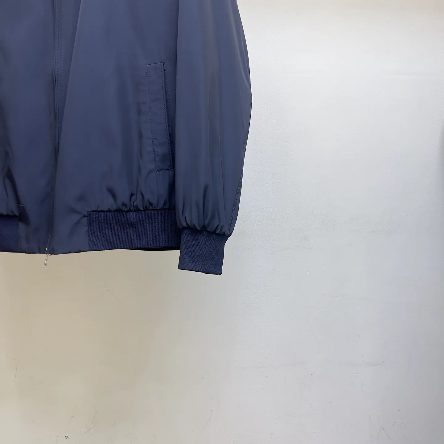 Women's Jackets And Down Jackets MONCLER 17340706