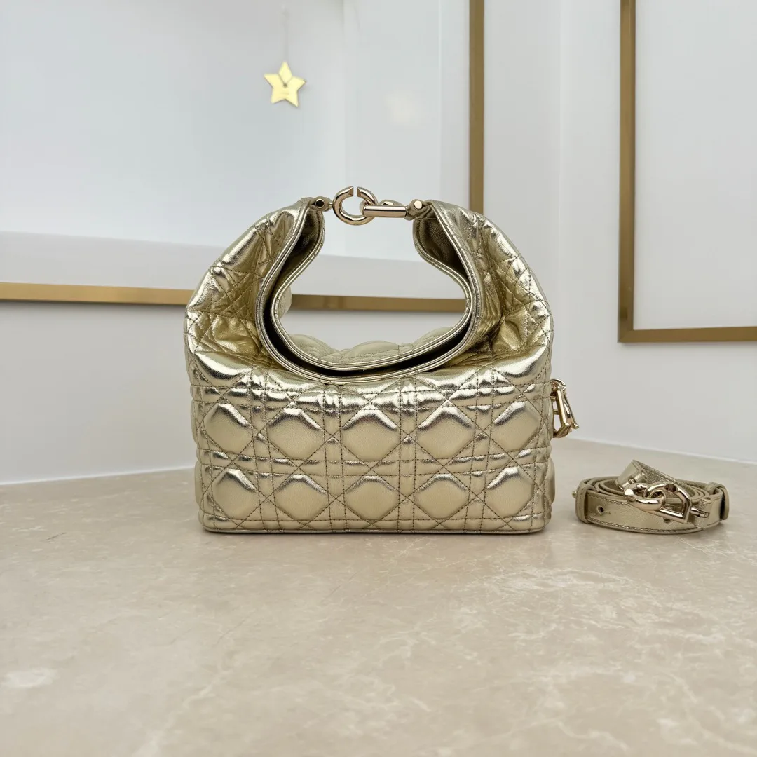 Women's Classic Handbags CHRISTIAN DIOR 18116271