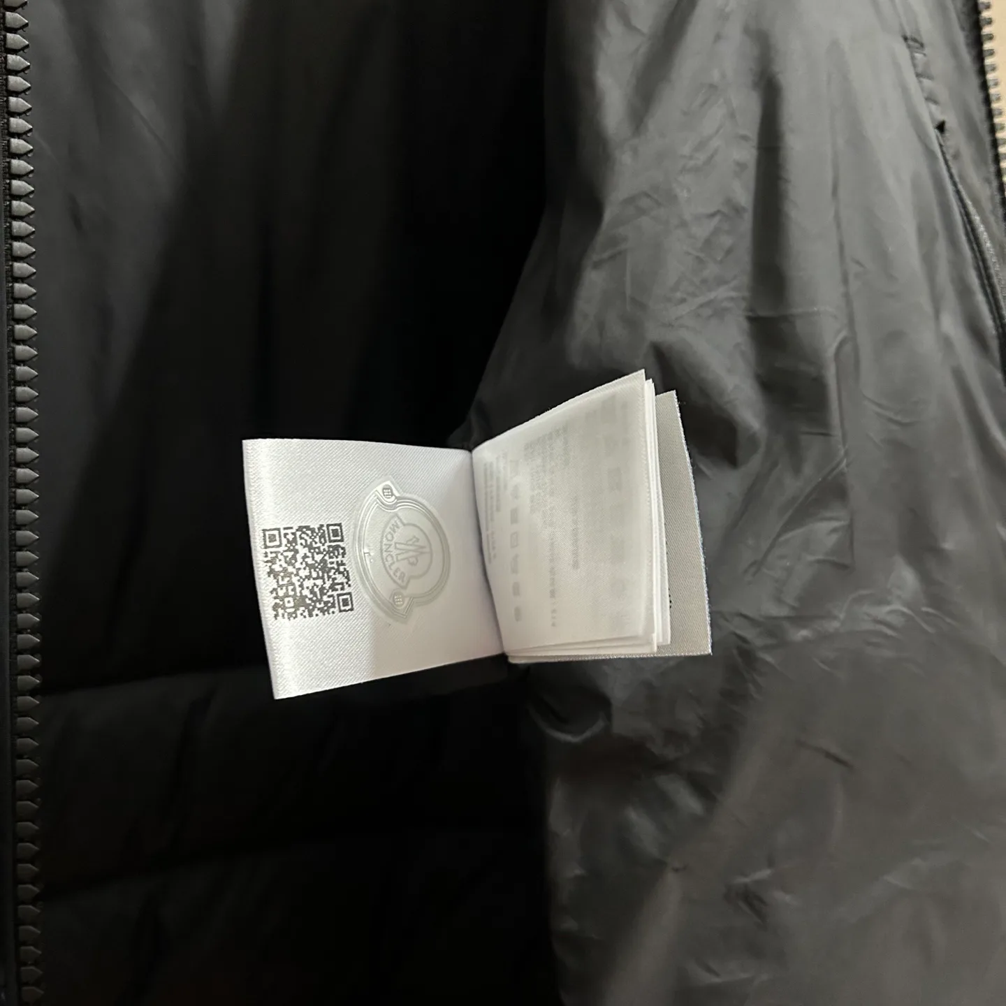 Men's Jackets And Down Jackets MONCLER 17864953