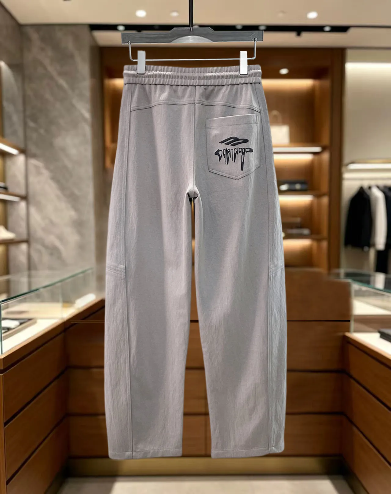 Men's Trousers BALENCIAGA 18499627