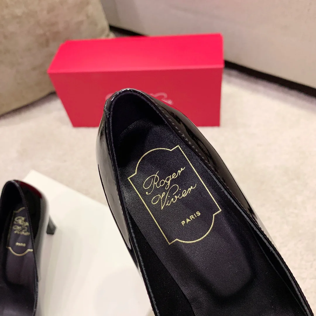 Women's Heels ROGER VIVIER 17550718