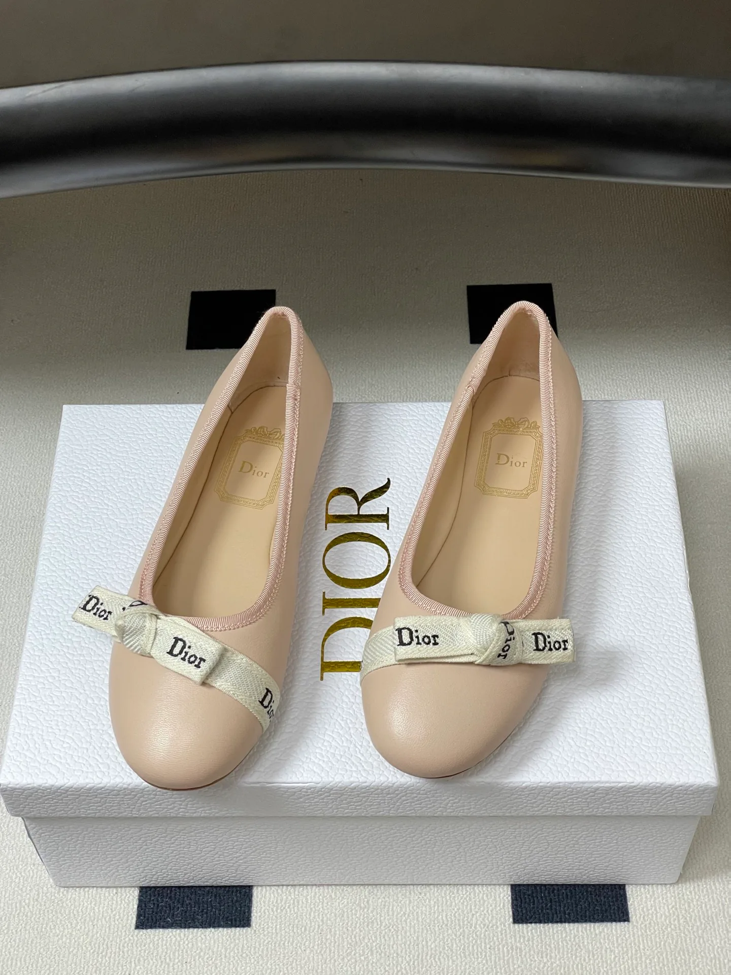 Women's Ballet Flats CHRISTIAN DIOR 18104601