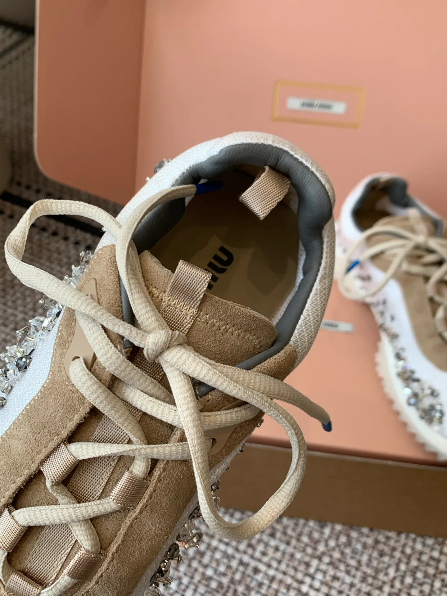 Women's Sneakers MIU MIU 18170801