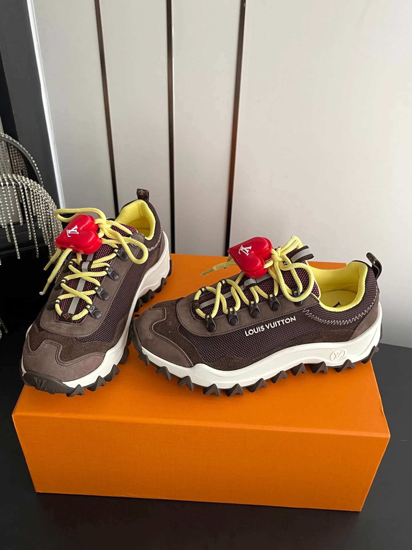 Women's Sneakers LOUIS VUITTON 17554380
