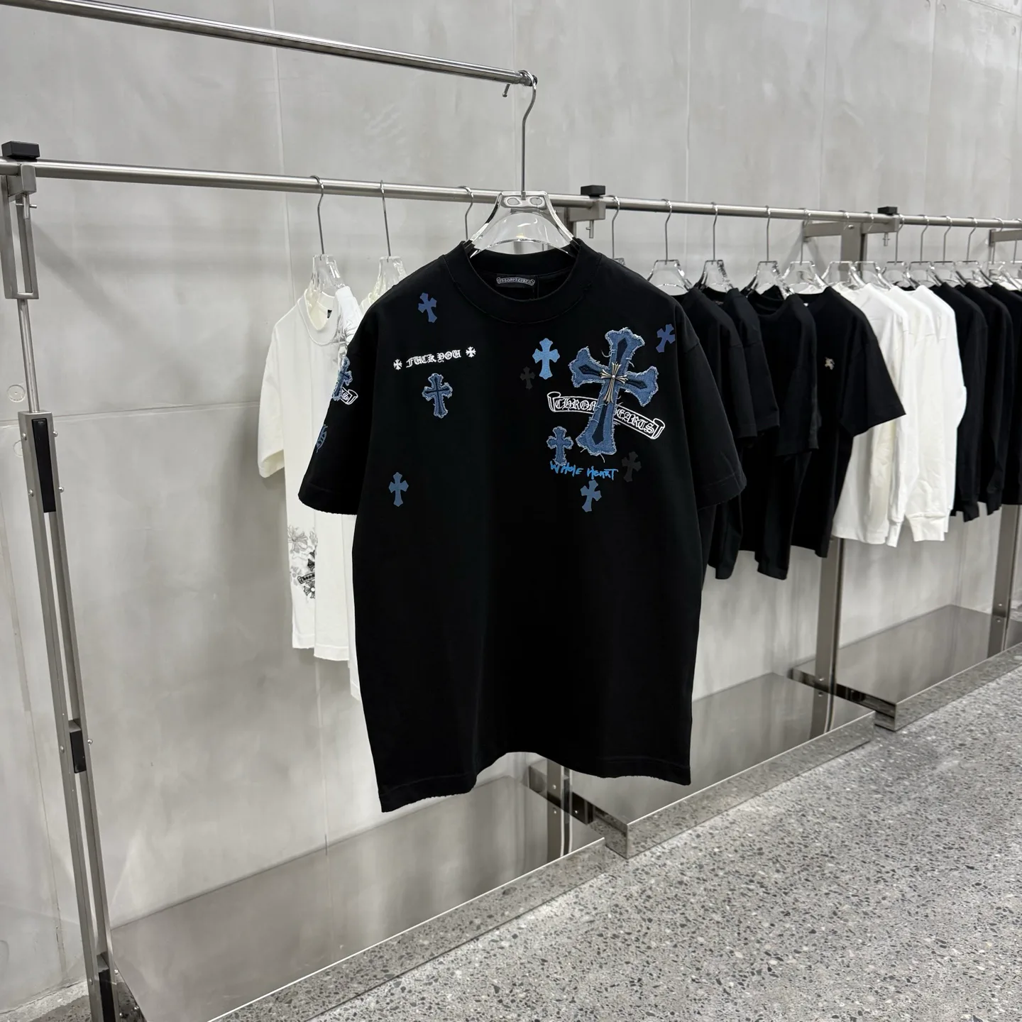 Men's T-Shirts CHROME HEARTS 17881226