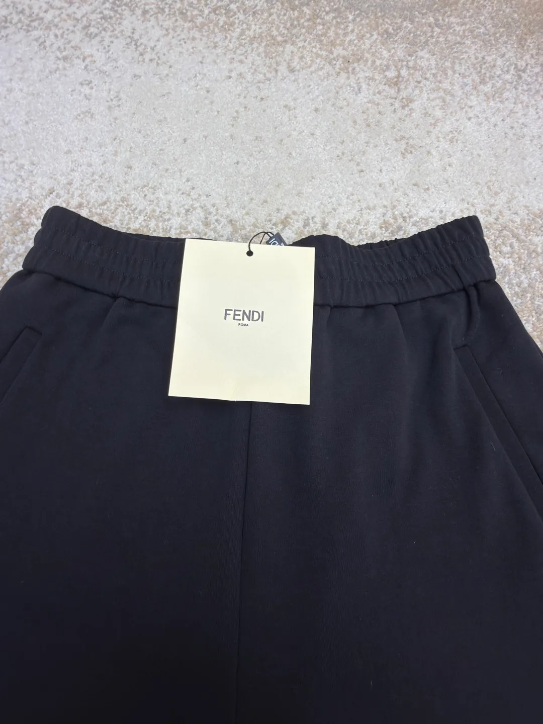 Men's Shorts FENDI 17480583