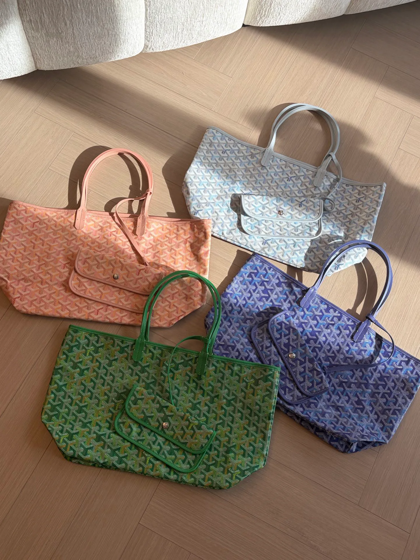 Women's Classic Handbags GOYARD 17630172