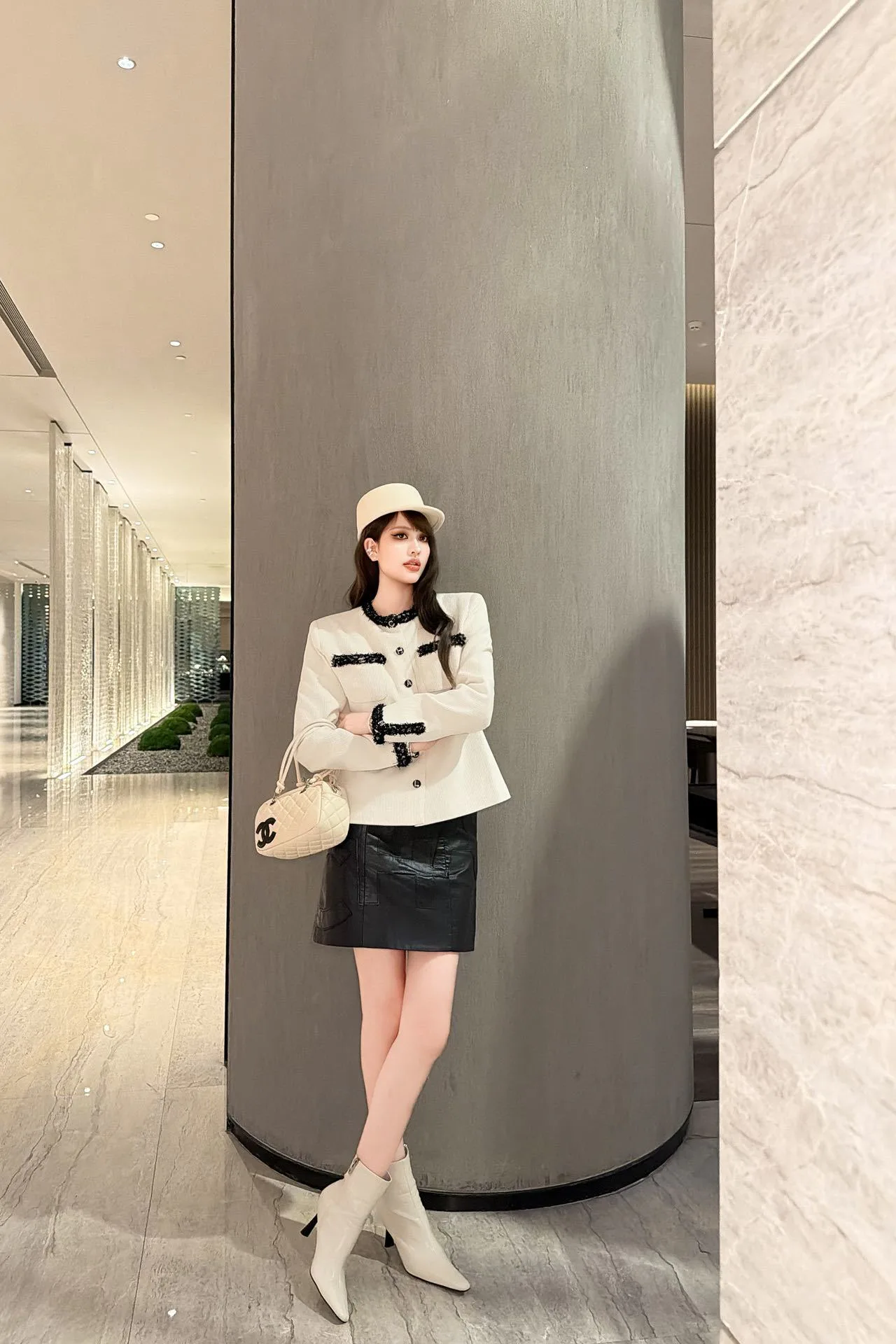 Women's Blazers CHANEL 18428952