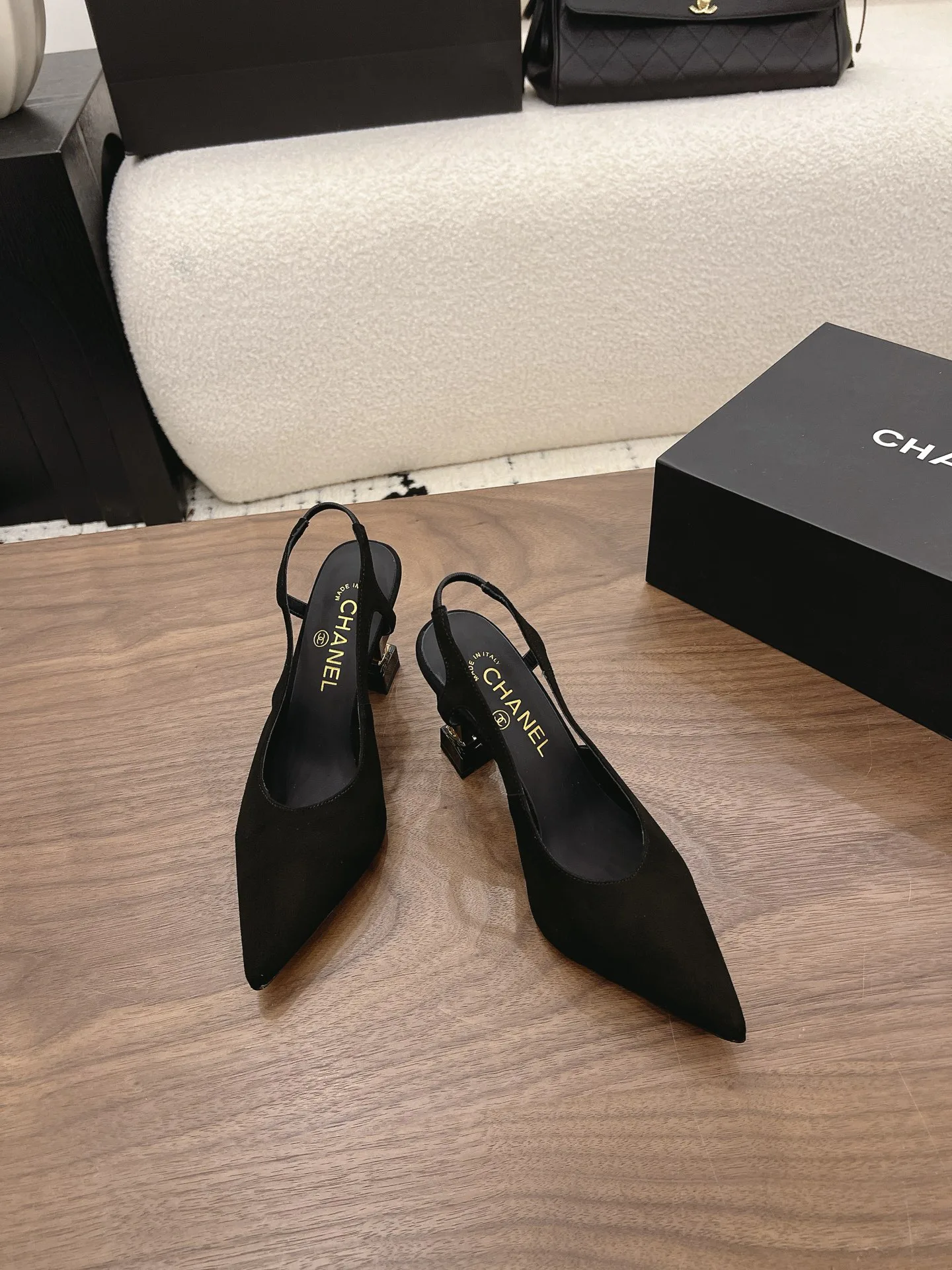 Women's Heels CHANEL 16931469