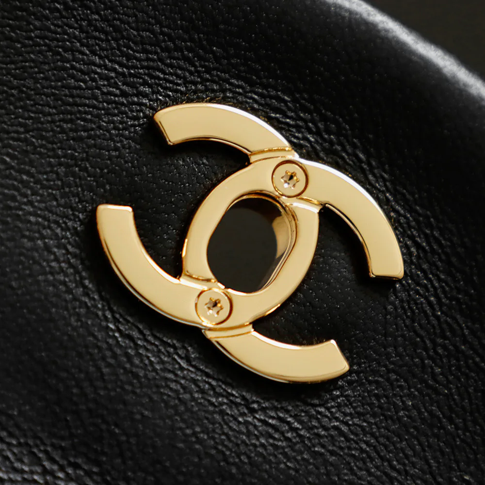 Women's Classic Handbags CHANEL 17571458