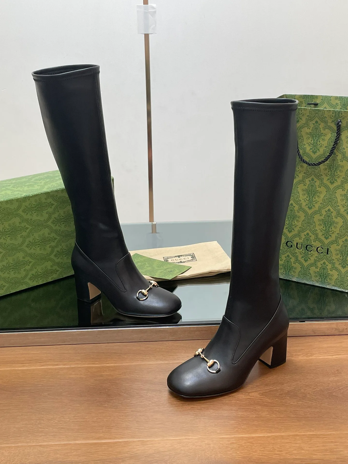 Women's Boots GUCCI 18083280