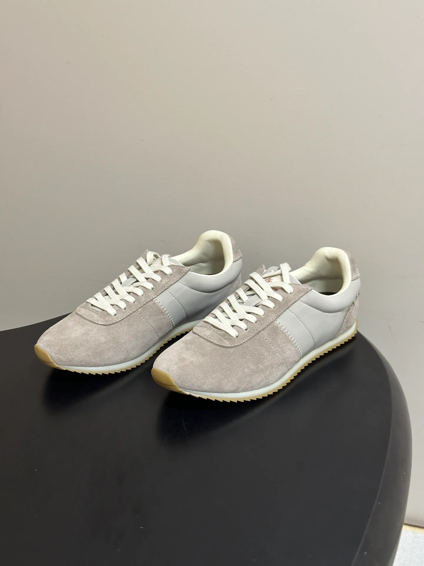Women's Sneakers LORO PIANA 17338377