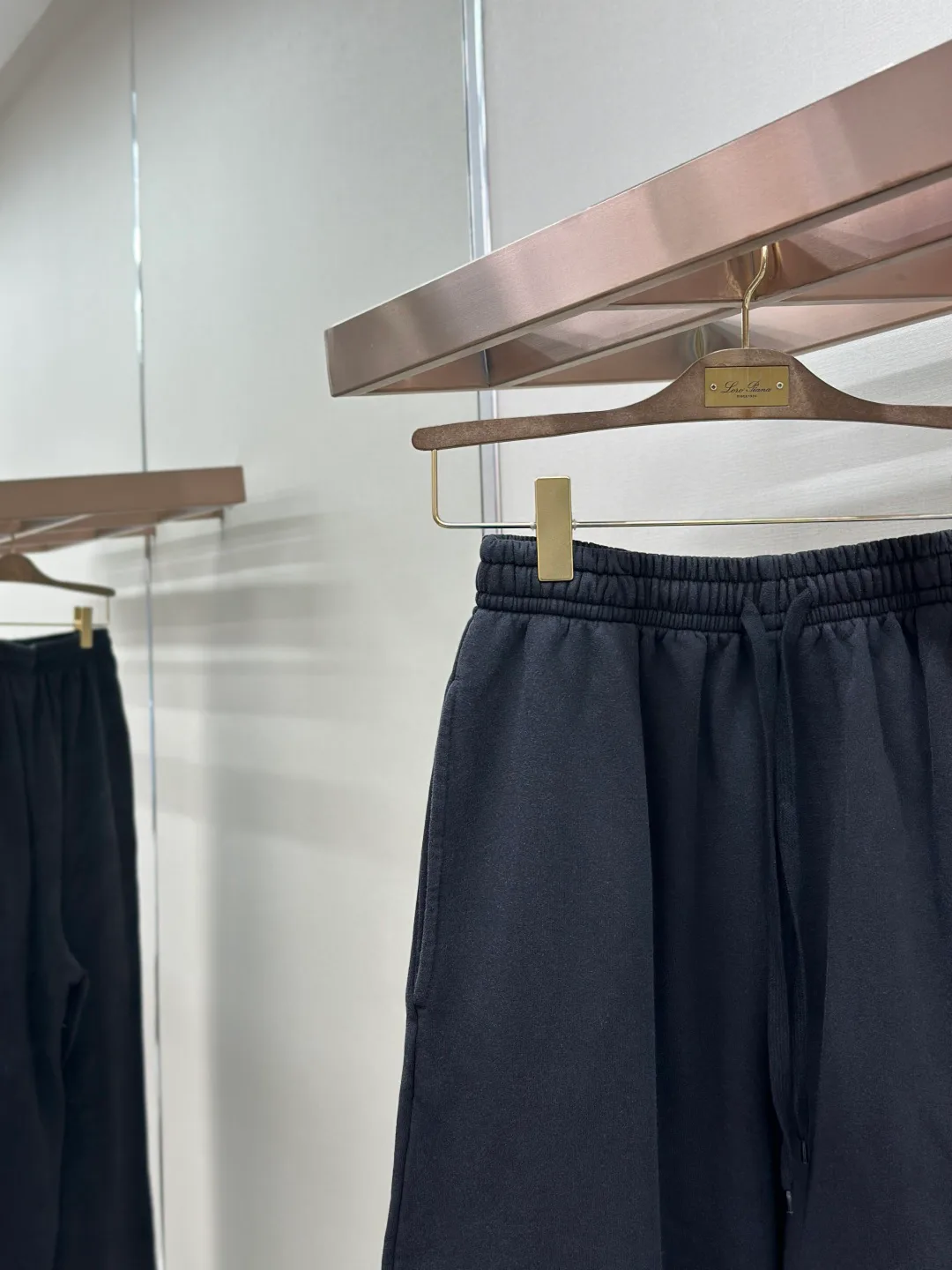 Men's Trousers BALENCIAGA 18179314