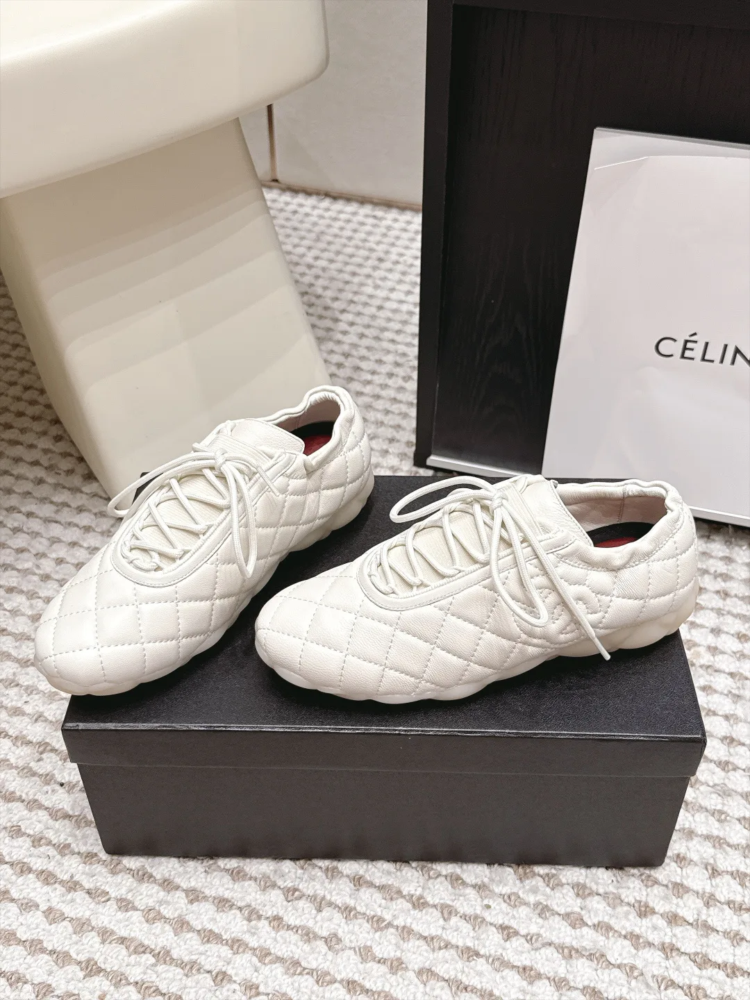Women's Sneakers CHANEL 18034930