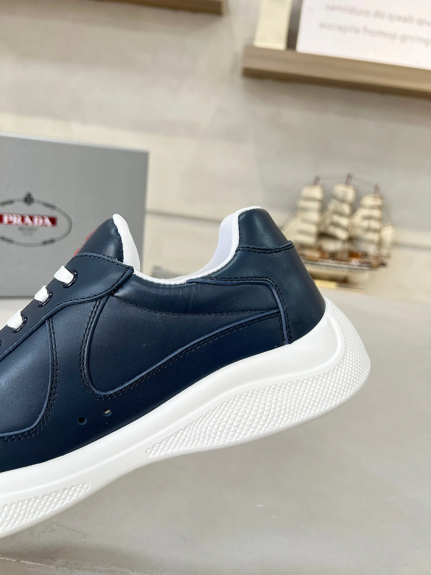 Men's Sneakers PRADA 17704051