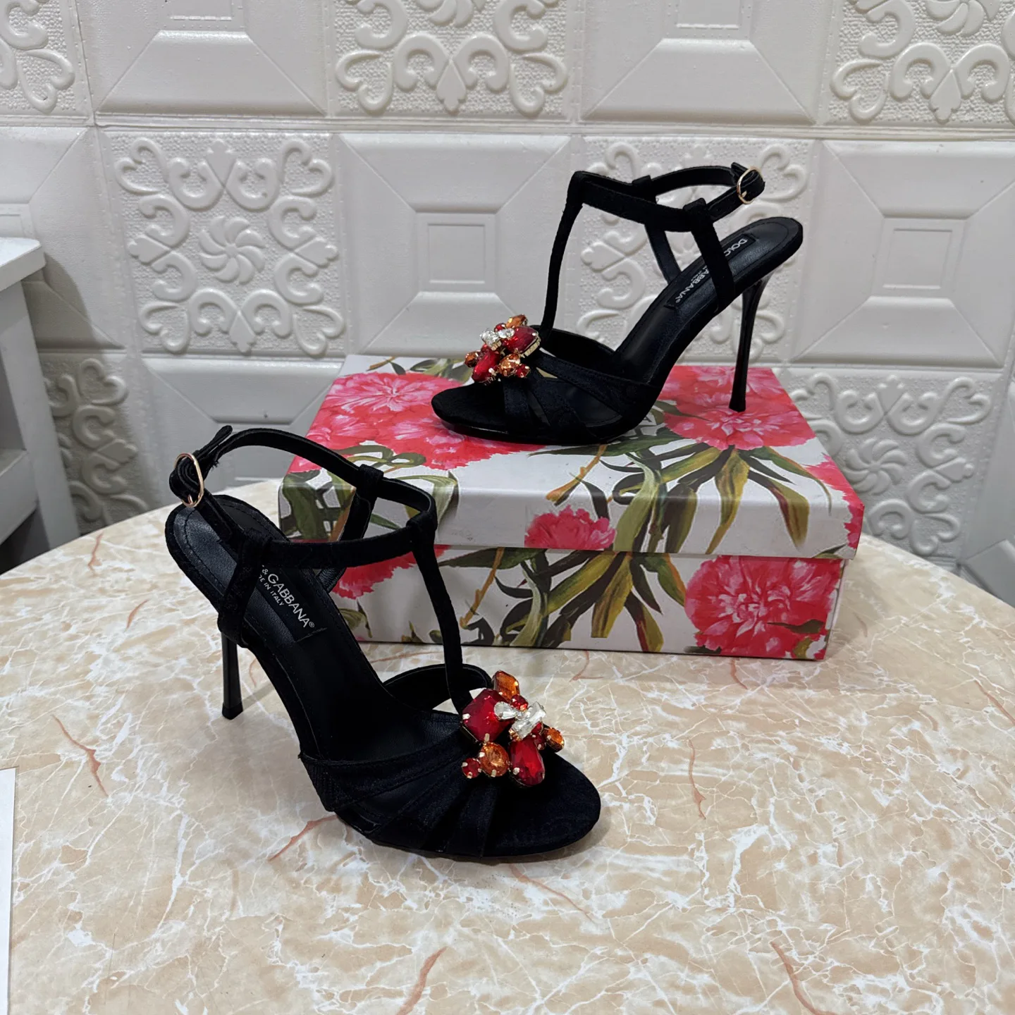Women's Open-Toe Sandals DOLCE & GABBANA 17349790