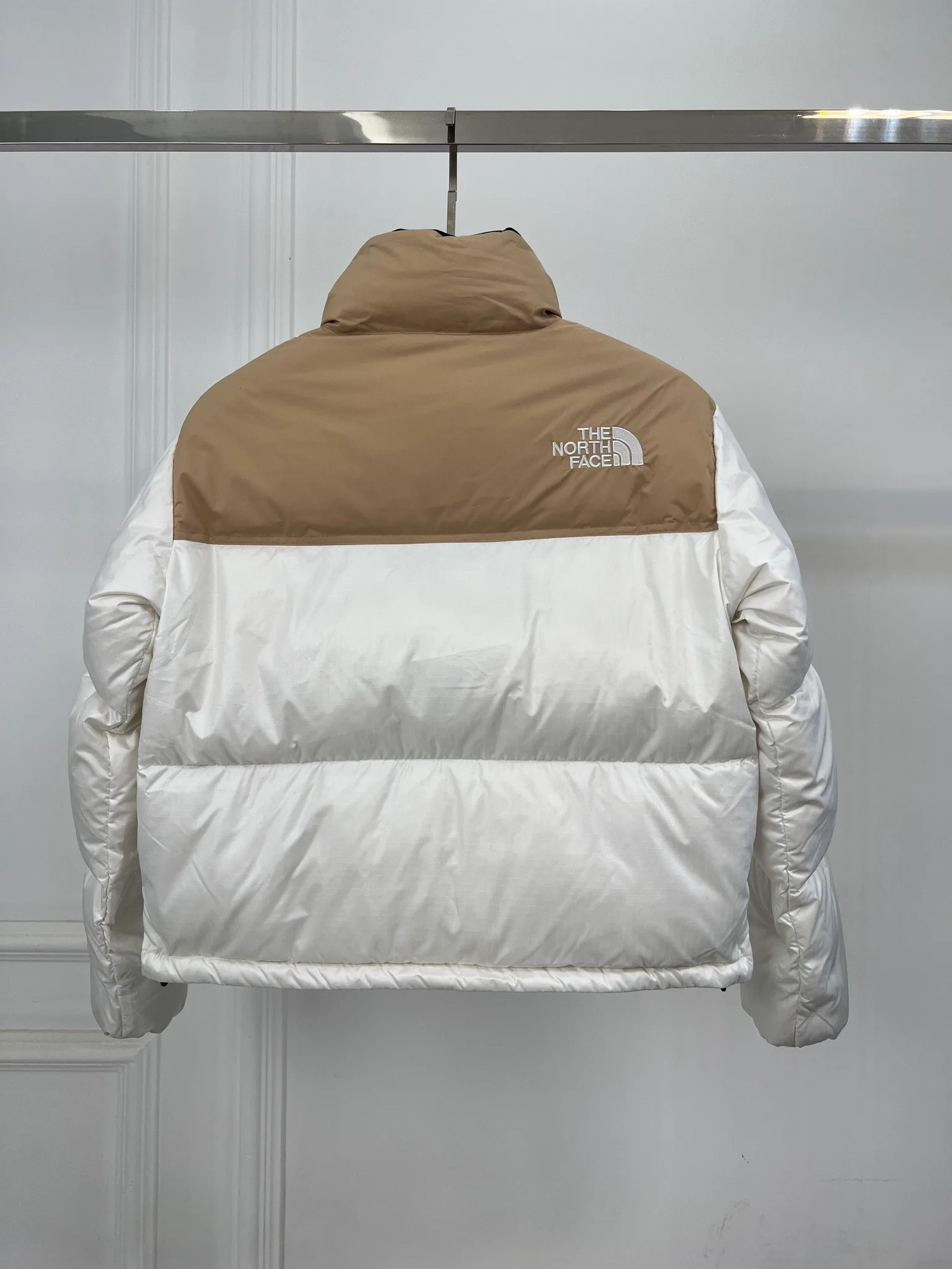 Women's Jackets And Down Jackets THE NORTH FACE 18415989