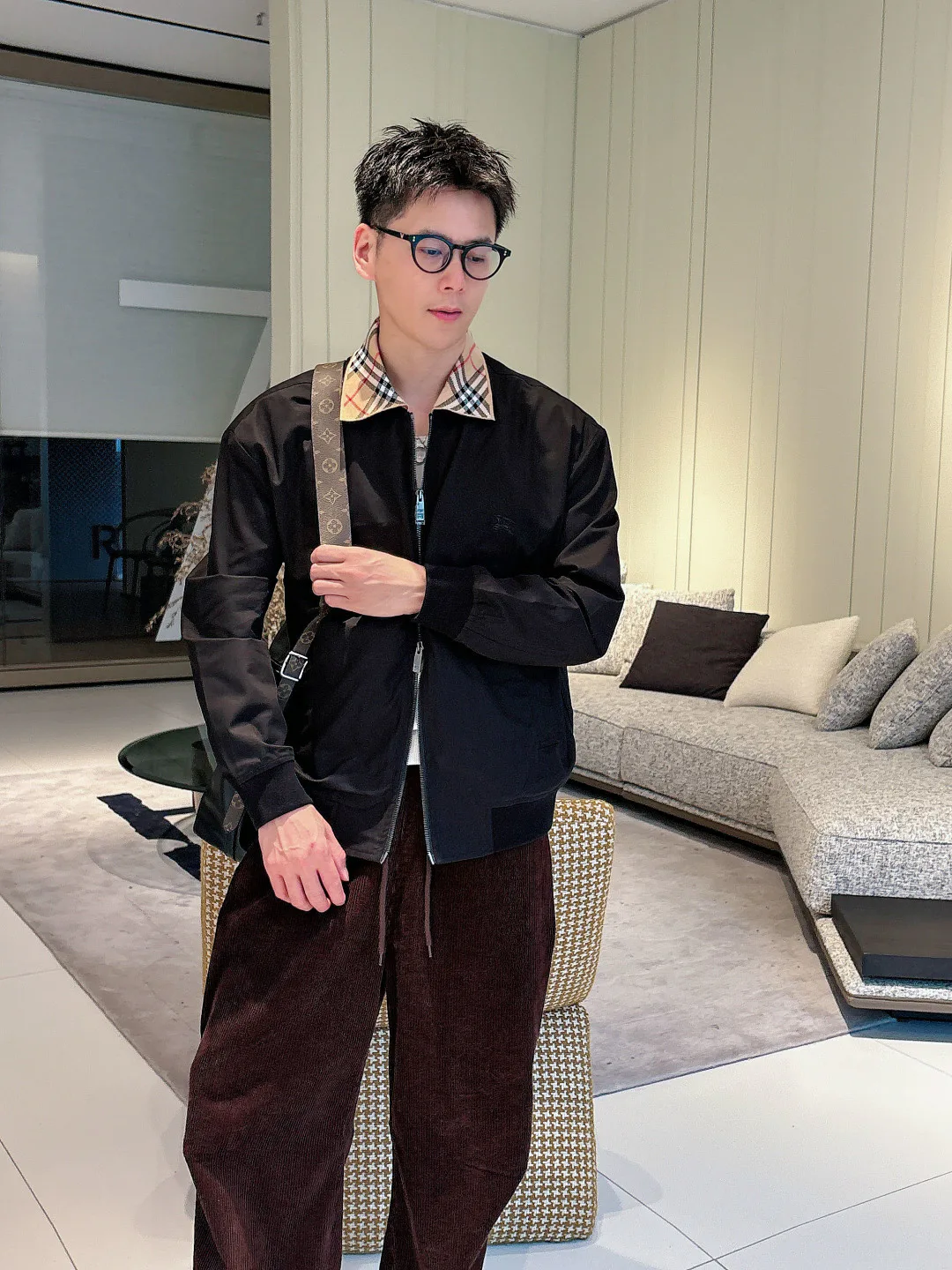 Men's Jackets And Down Jackets BURBERRY 18241158