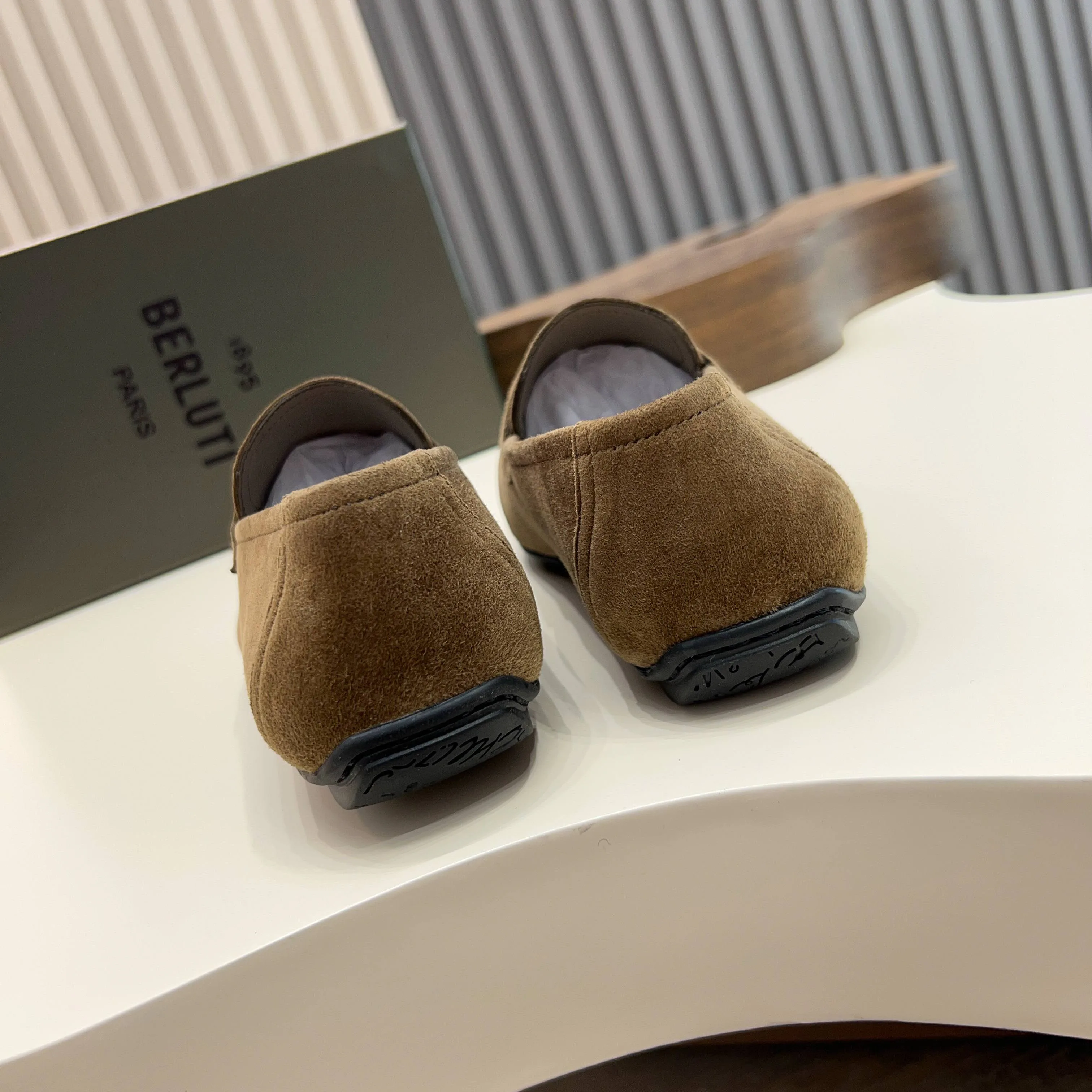 Men's Loafers And Dress Shoes BERLUTI 17715966