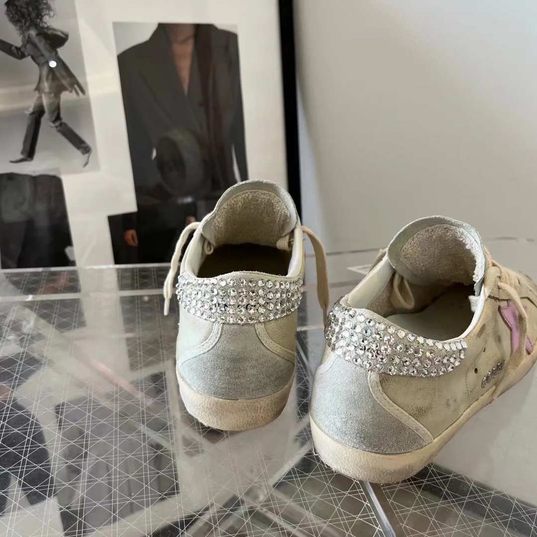 Women's Sneakers GOLDEN GOOSE 18265594