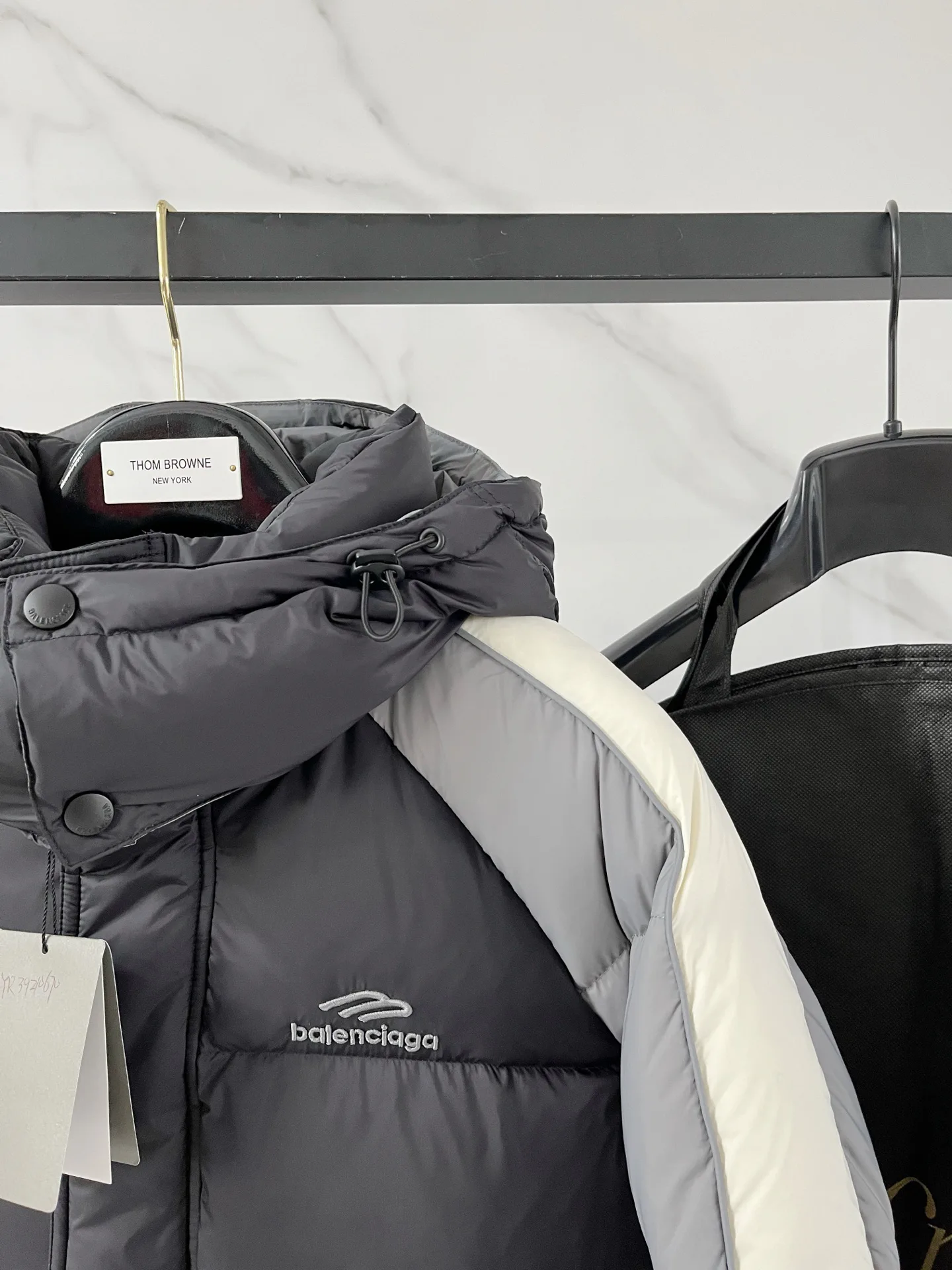 Women's Jackets And Down Jackets BALENCIAGA 18007641