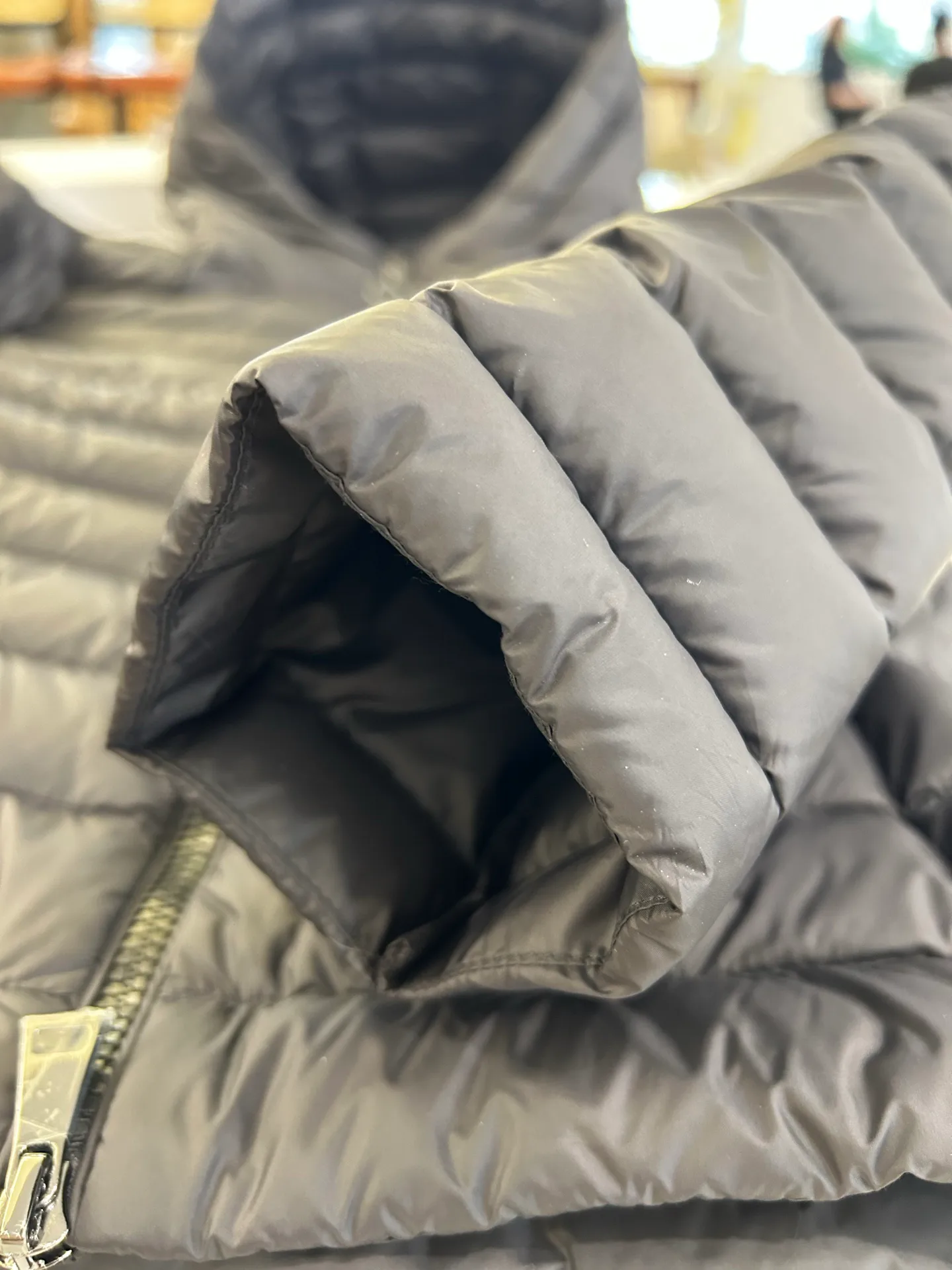 Men's Jackets And Down Jackets MONCLER 18231512