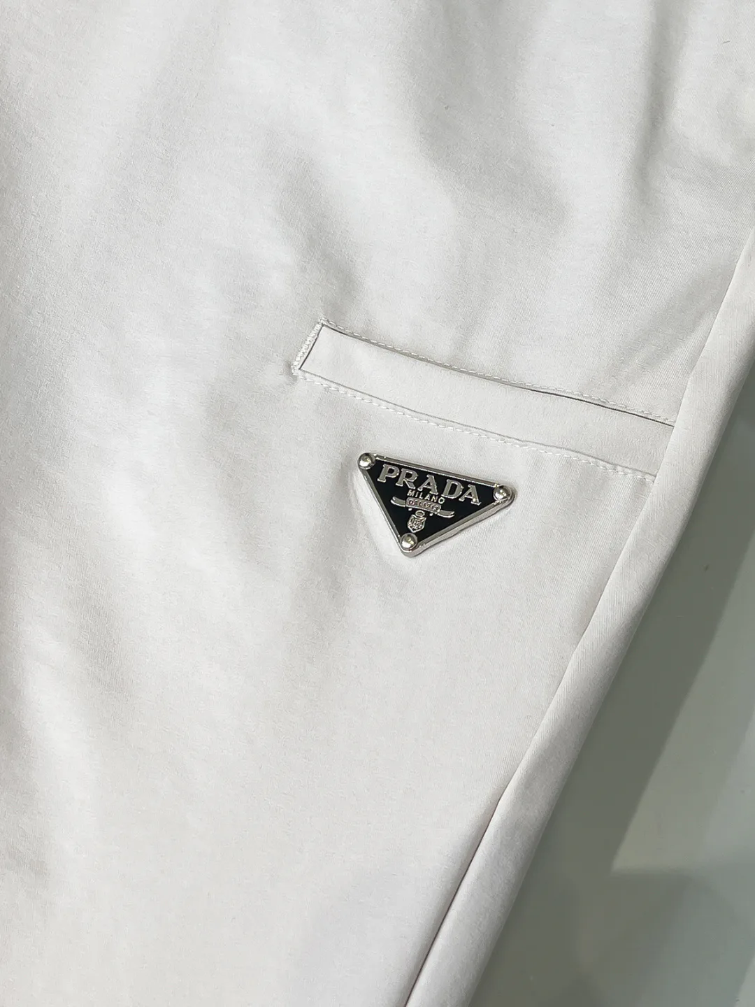 Men's Trousers PRADA 18499190