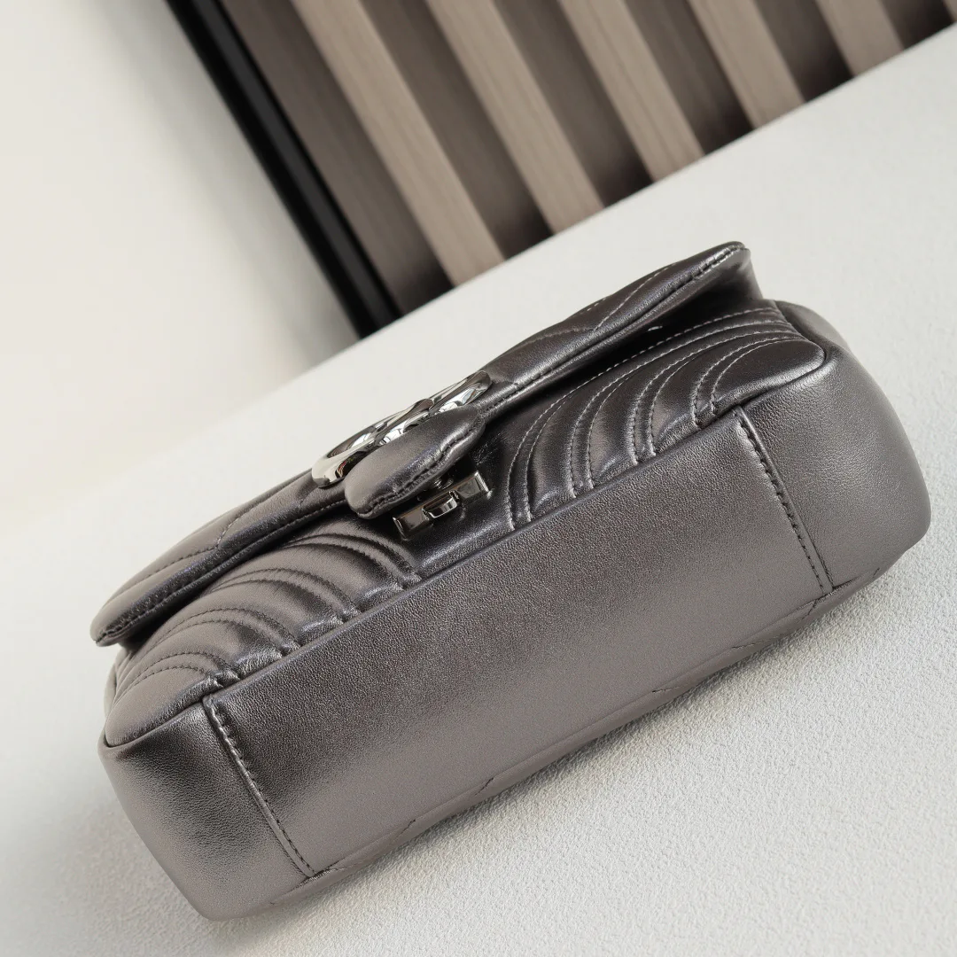 Women's Classic Handbags GUCCI 17948117