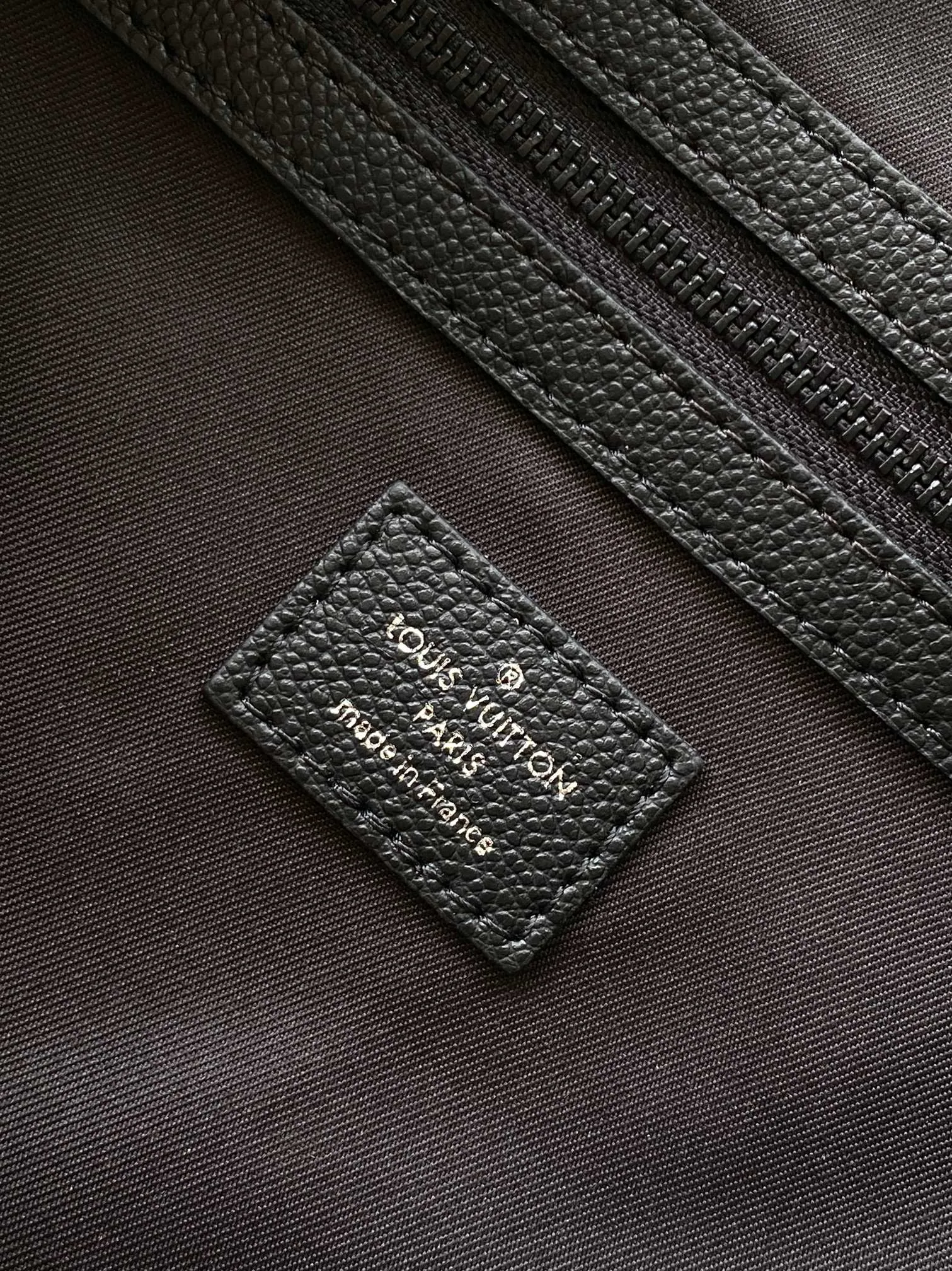 Women's Travel Bags LOUIS VUITTON 17949176