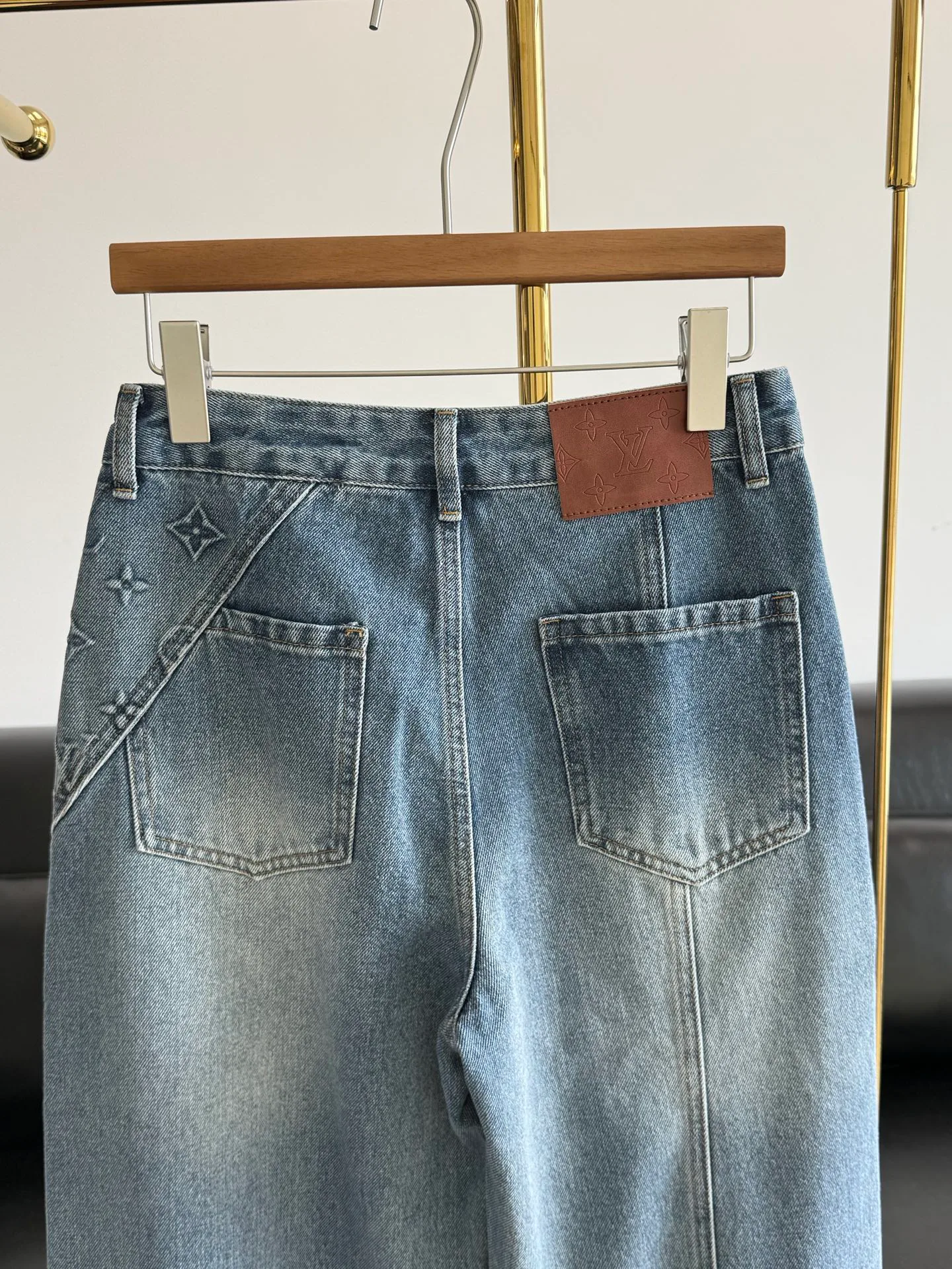 Women's Jeans LOUIS VUITTON 17342409