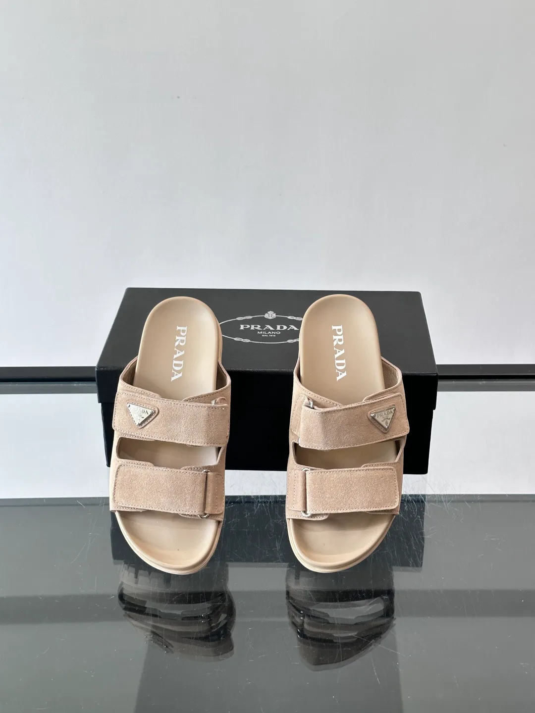 Women's Flip-Flops PRADA 17689185