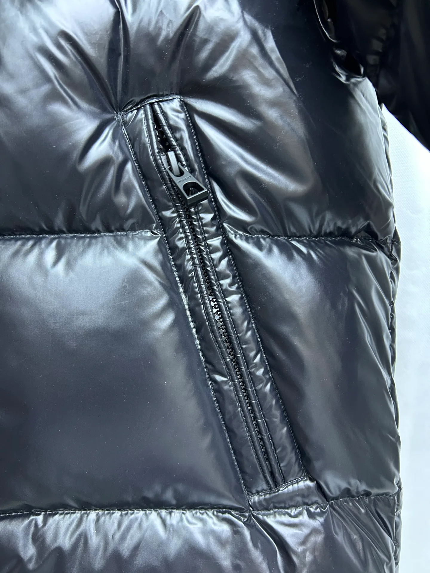Men's Jackets And Down Jackets MONCLER 18188954