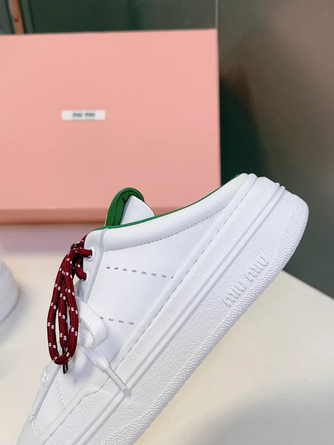 Women's Sneakers MIU MIU 17589328