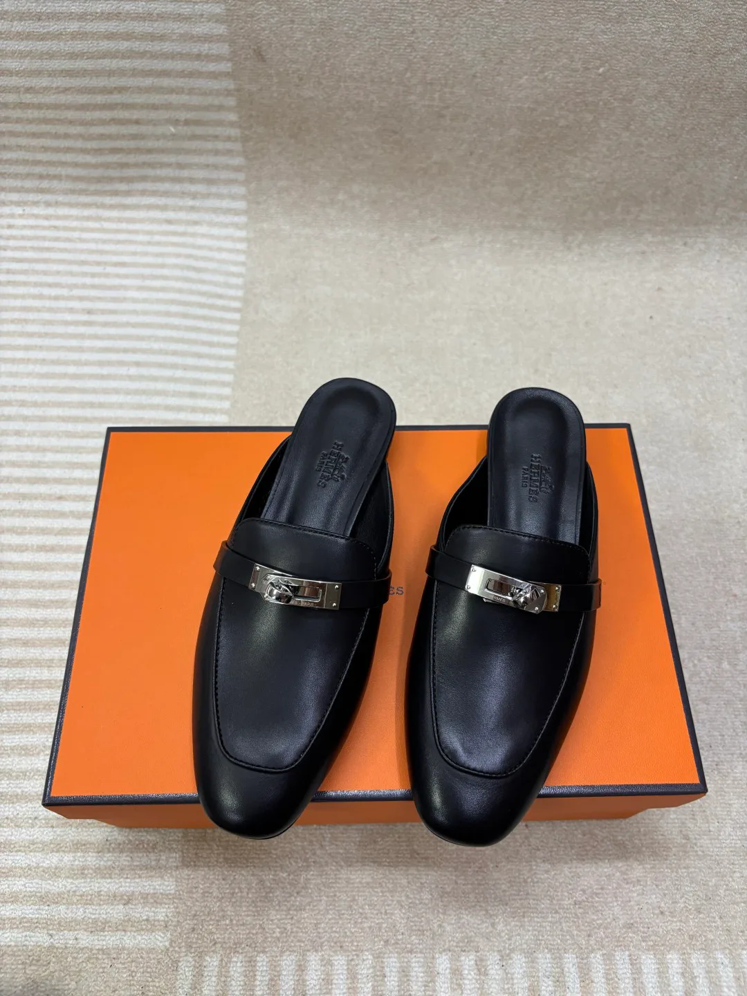 Women's Mules And Clogs HERMES 18126894