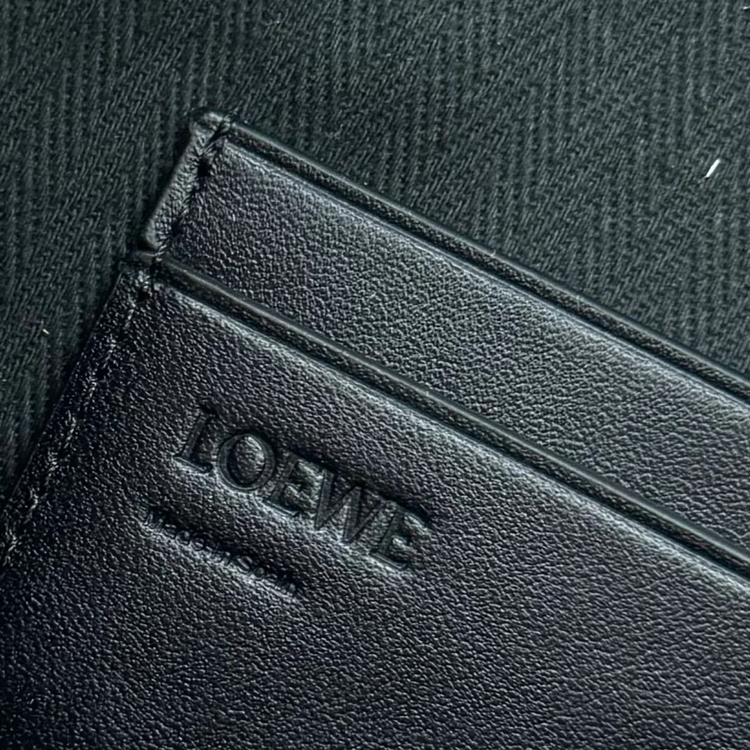 Women's Clutches LOEWE 18116459
