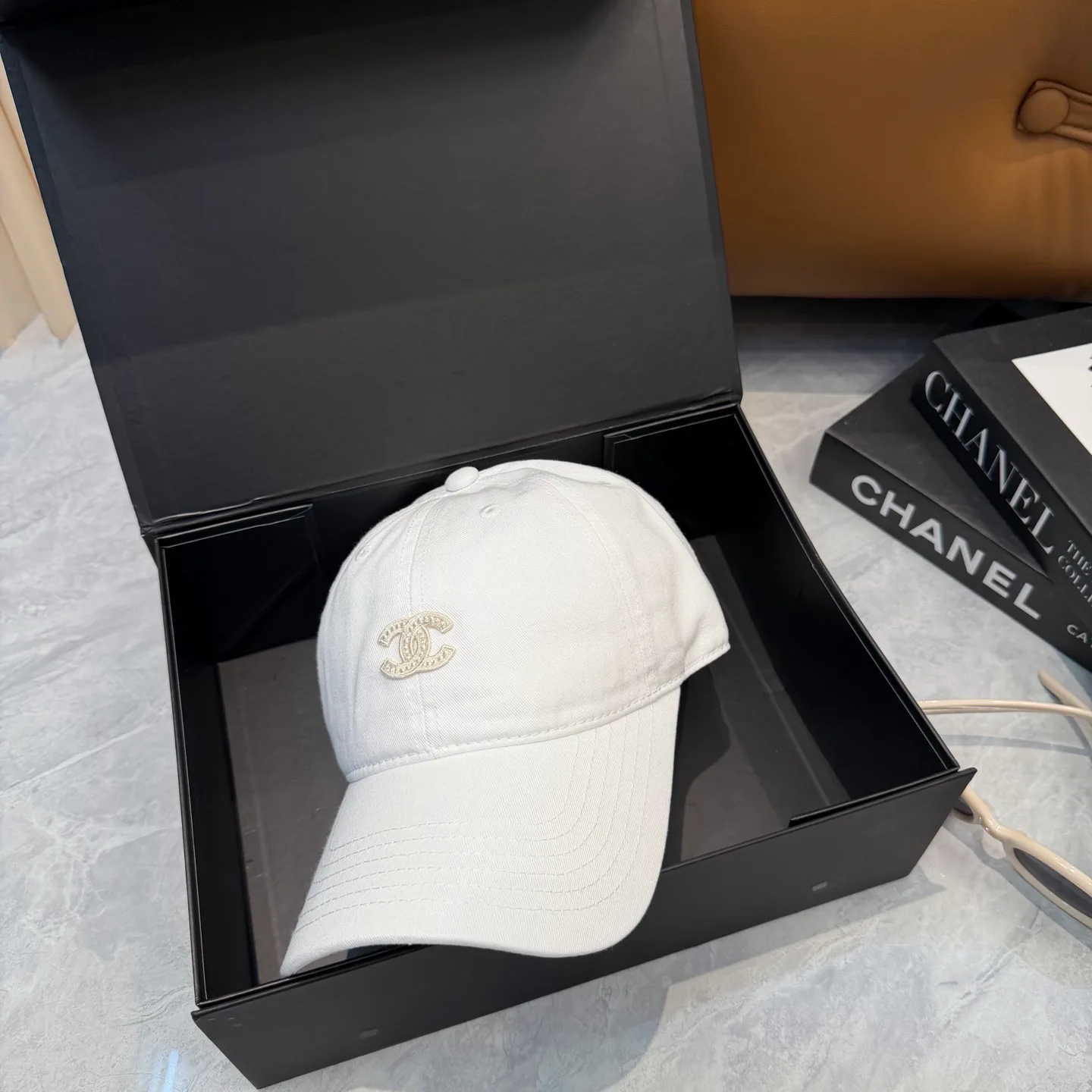 Hats CHANEL 17467584