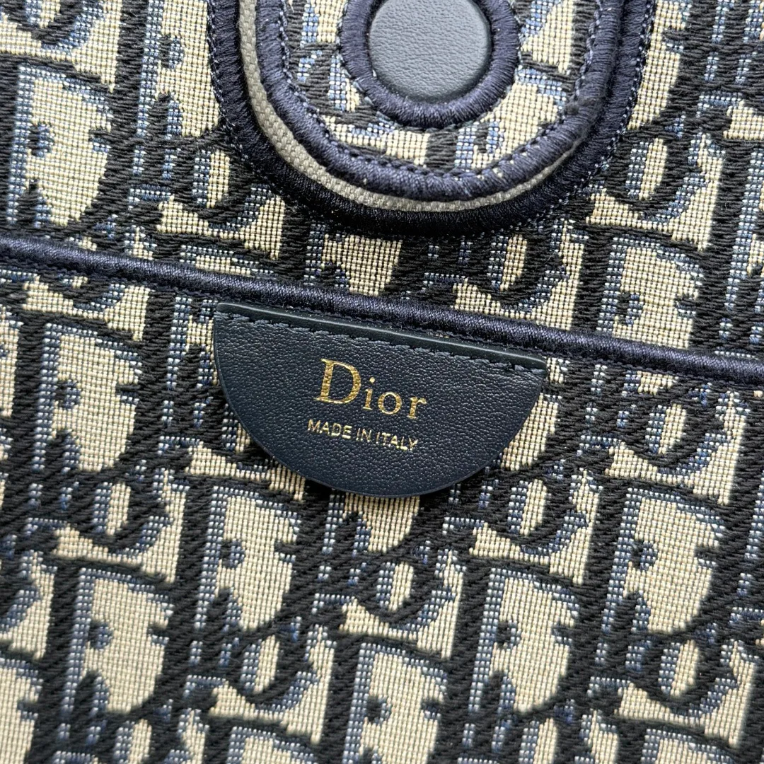 Классические Сумки Женские Christian Dior 18573848